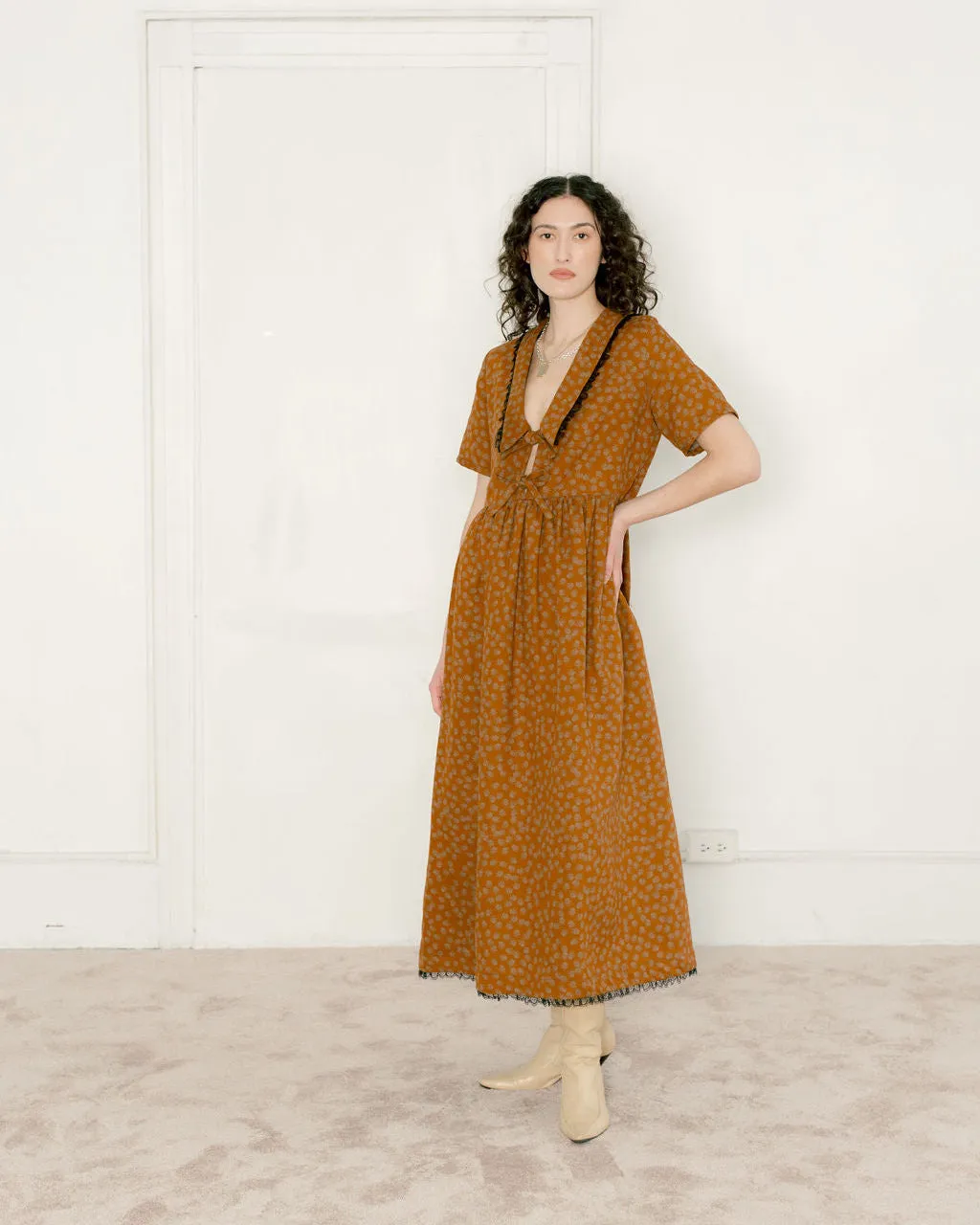 A BRONZE AGE SHILOH DRESS - PENNY FLORAL Lace Detail