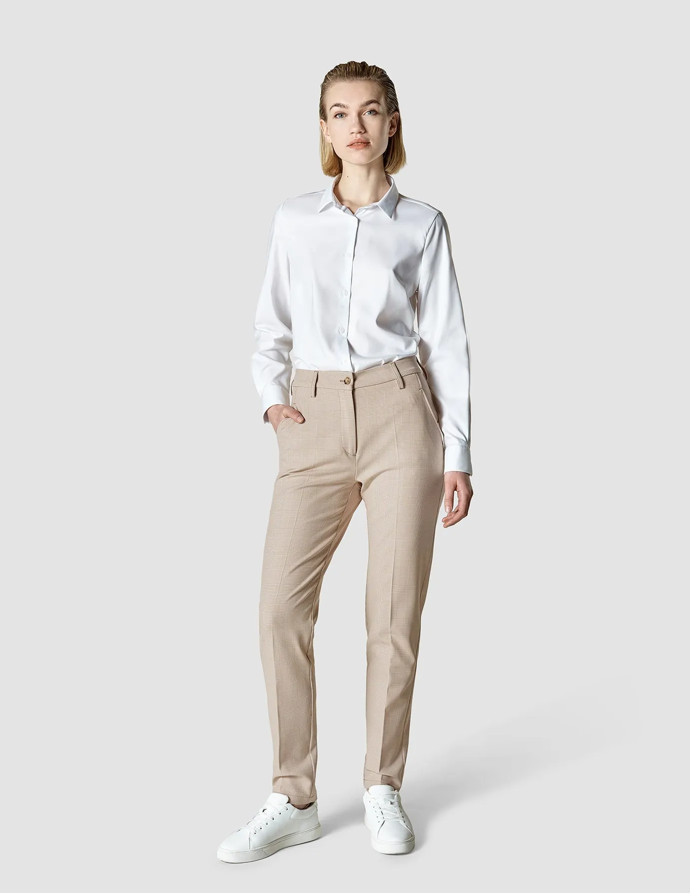 Hidden pockets Essential Pants Tapered Toffee Check