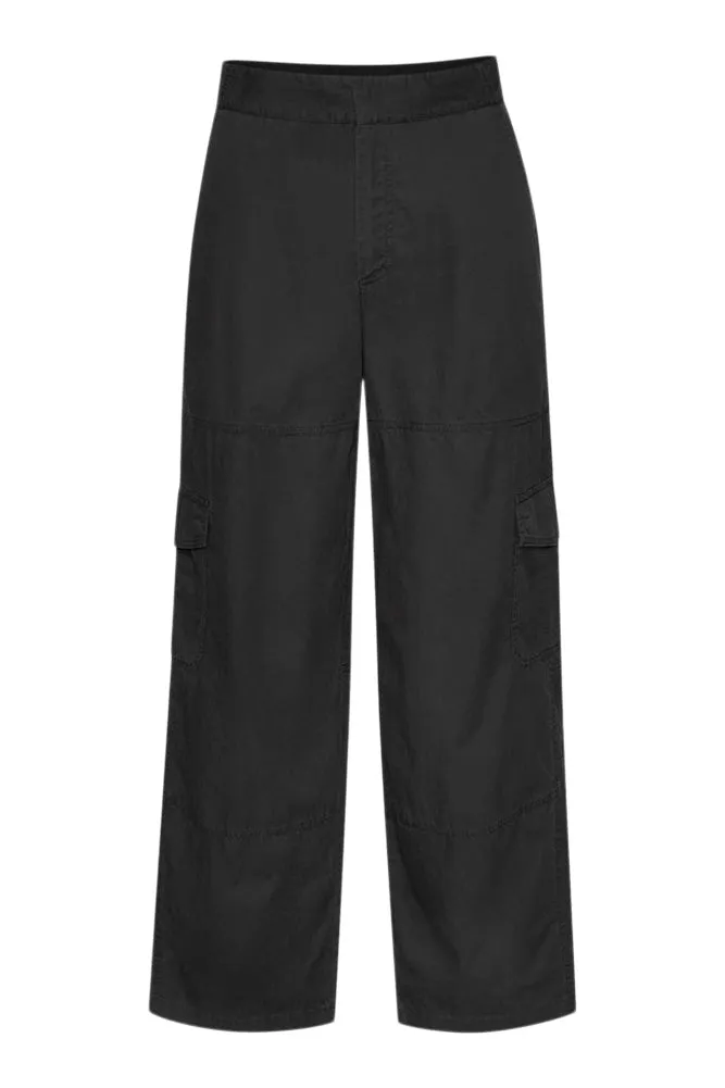 ATM Cotton Poplin Cargo Pants in Black Travel-Ready