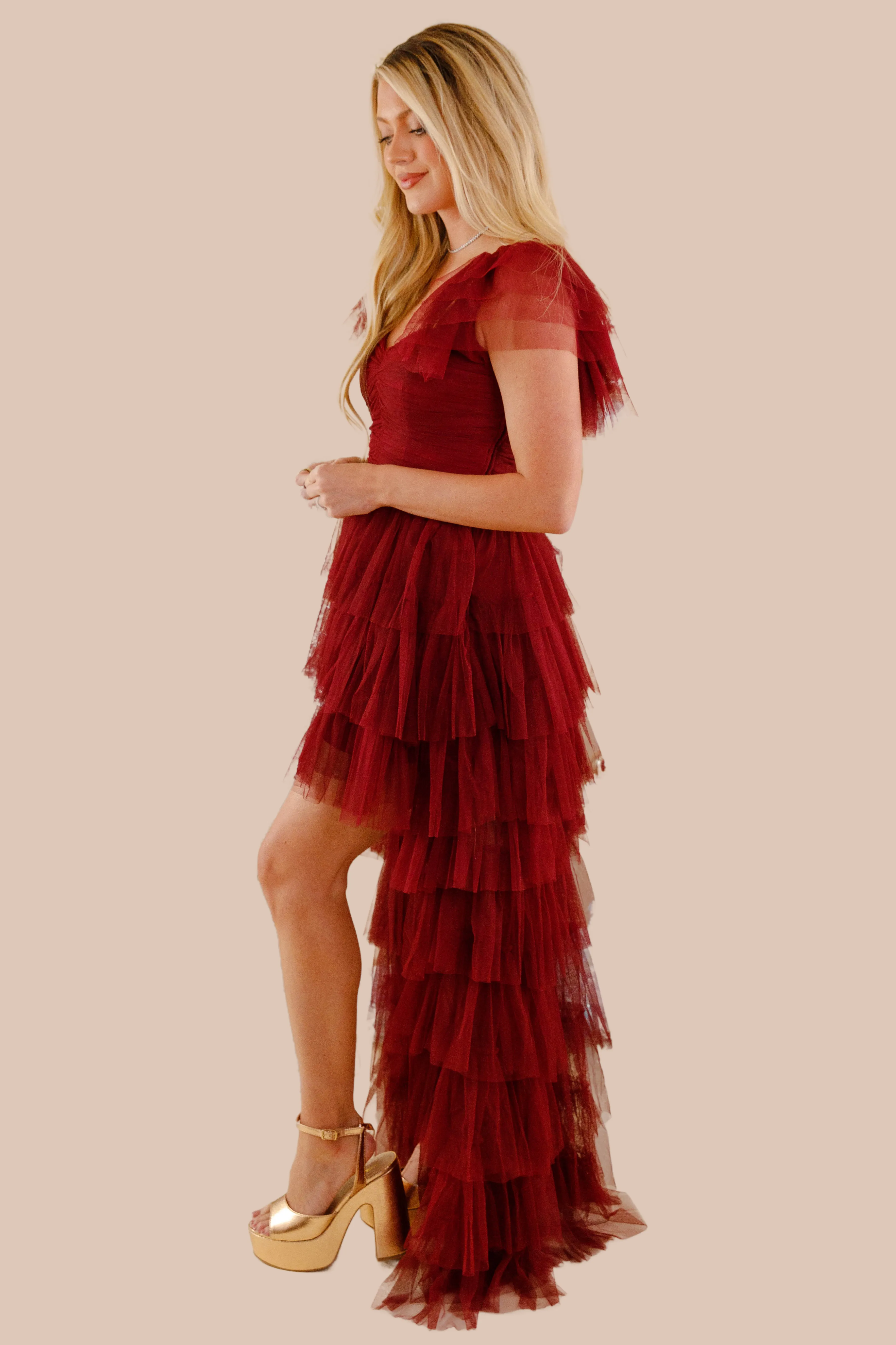 Gradient Shade BEST SELLER: On Cloud 9 Tulle Maxi Dress-Burgundy