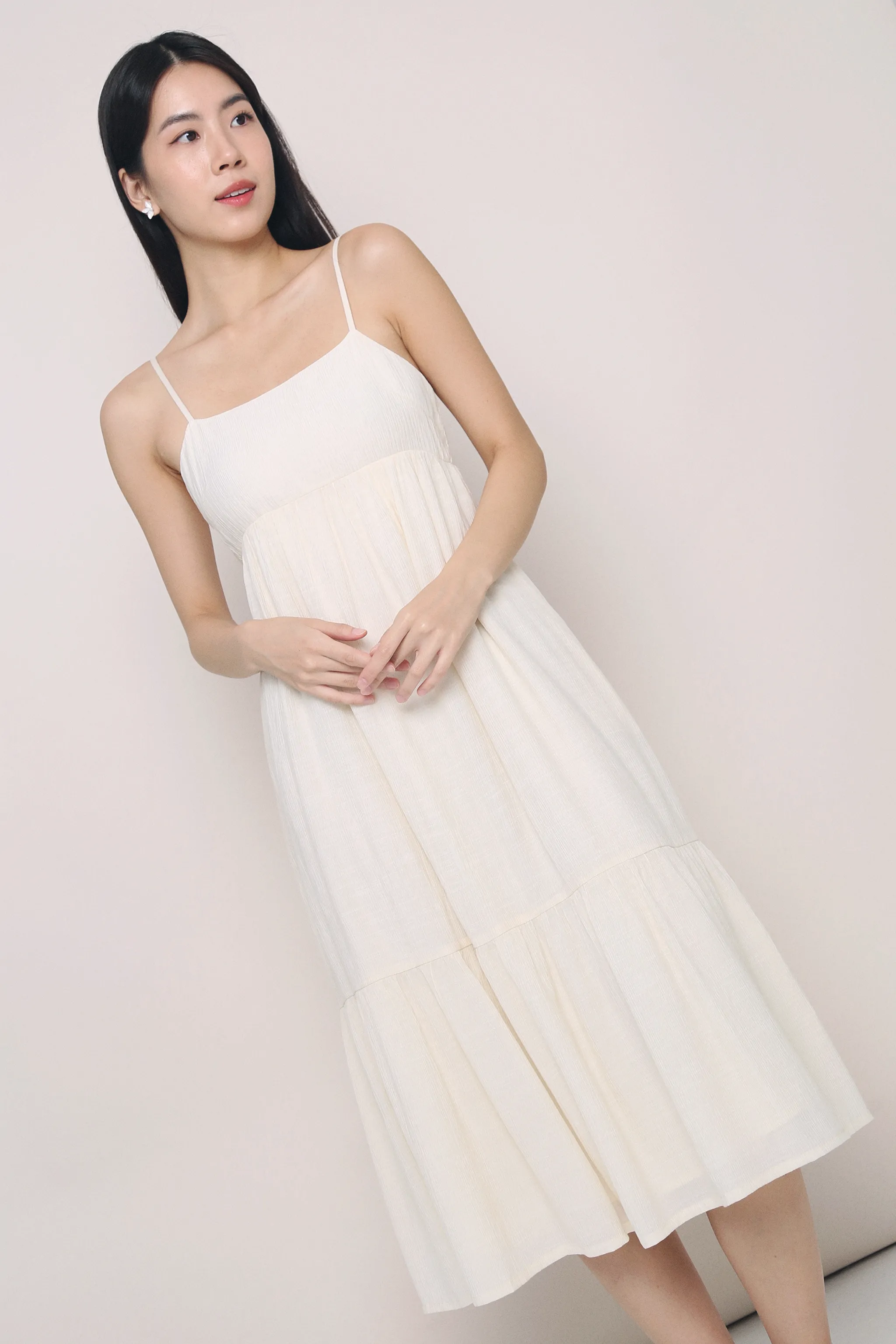 Bethlyn Strappy Tier Midi Dress Vanilla Seamless-Look