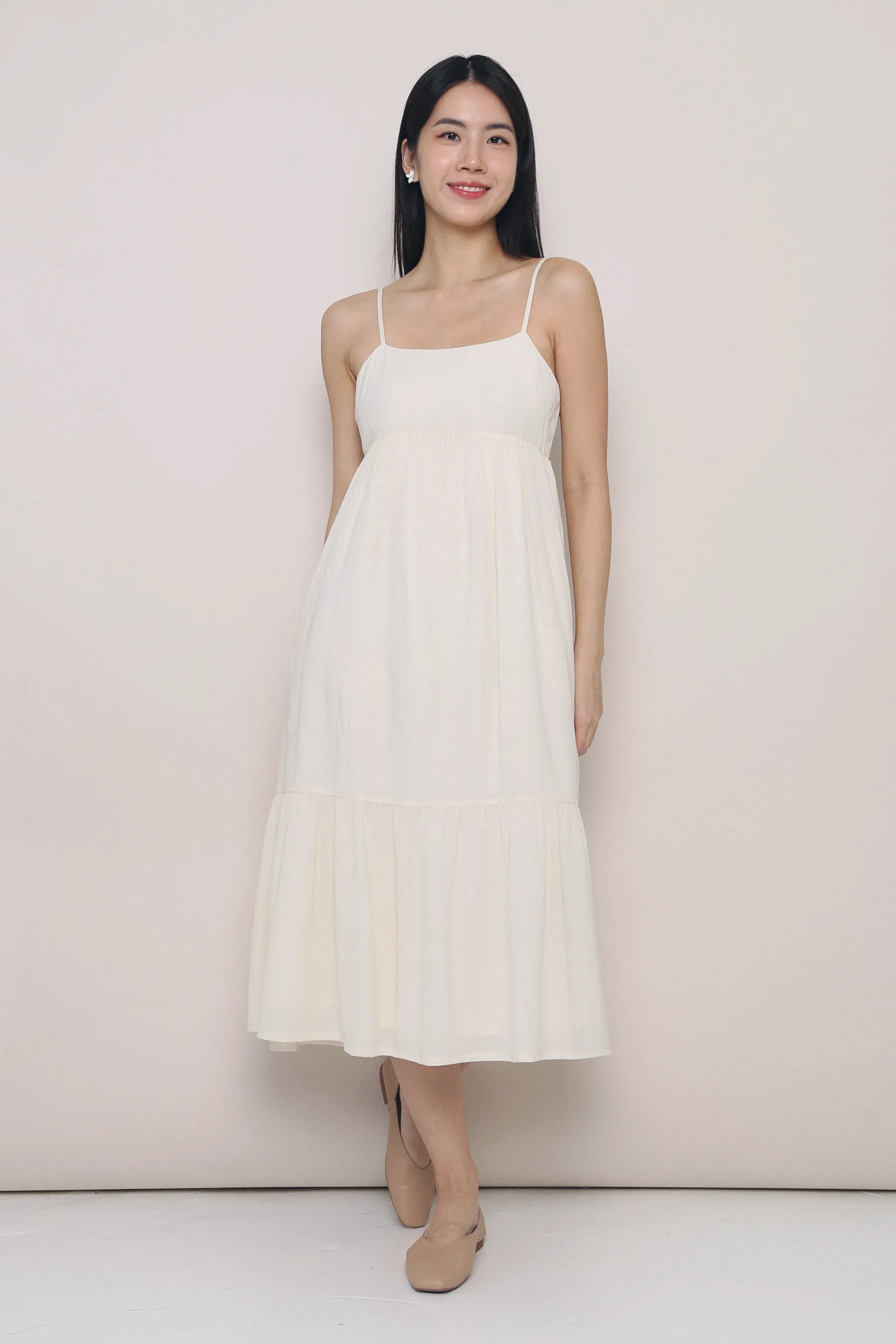 Neutral Layer Bethlyn Strappy Tier Midi Dress Vanilla