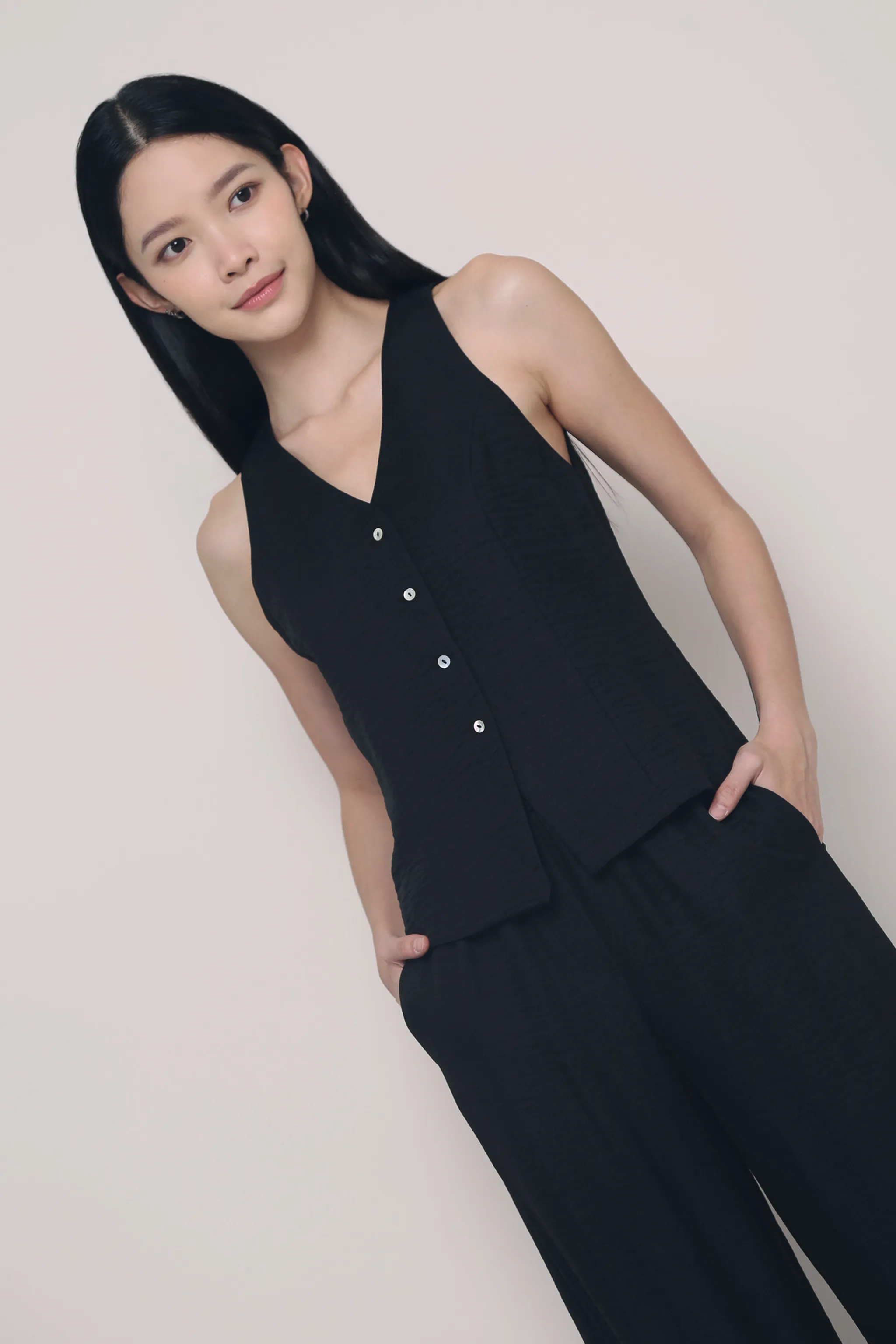 Snag Proof Weave Cozy Sweater Carlton 2-Piece Suit Black