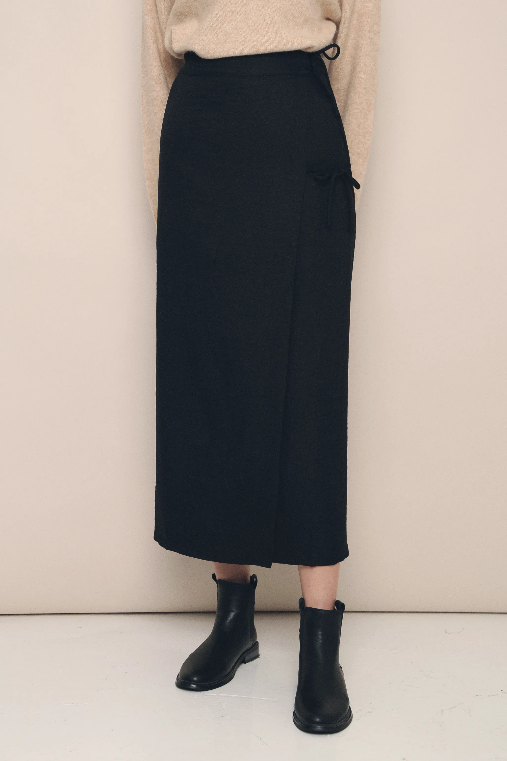 Carter Wrap Tie Skirt Black Easy Vibe