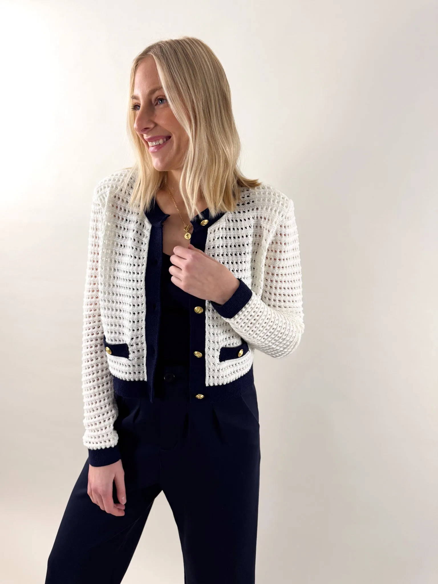 Soft comfort layer Snuggly Knitwear Casette Antique Cardigan