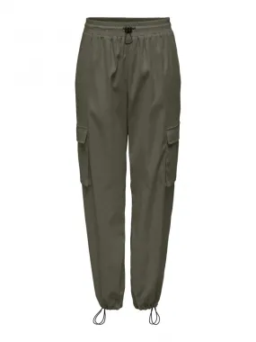 Straight Cut Cashi Cargo Pants