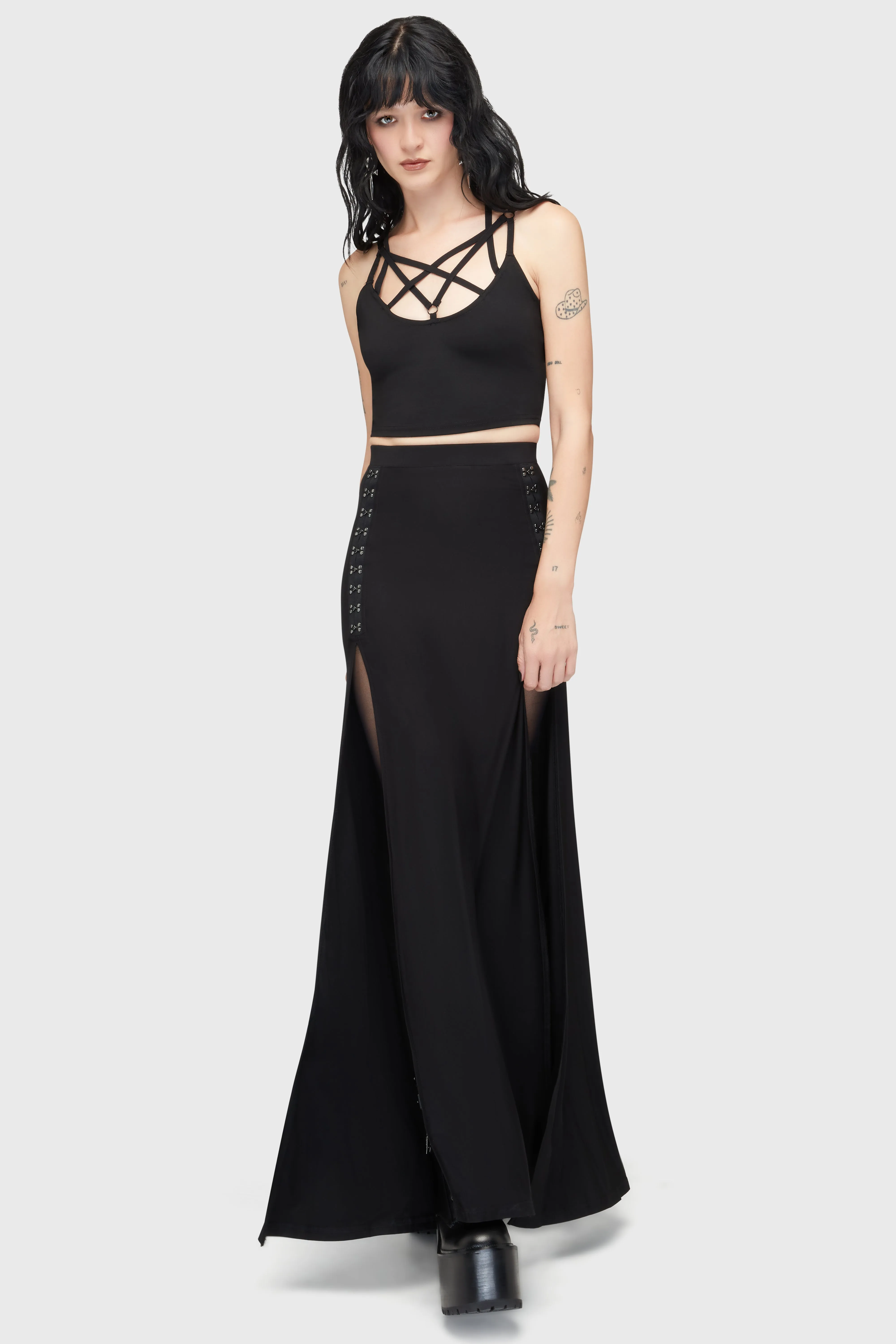 Neat Fit Soft Lines Snarl Maxi Skirt