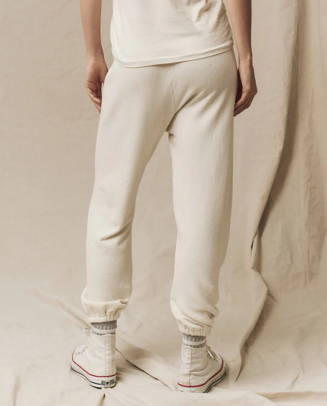 The Great Fleece Stadium Sweatpants in Washed White Non-Binding Fit Contoured Panel Design