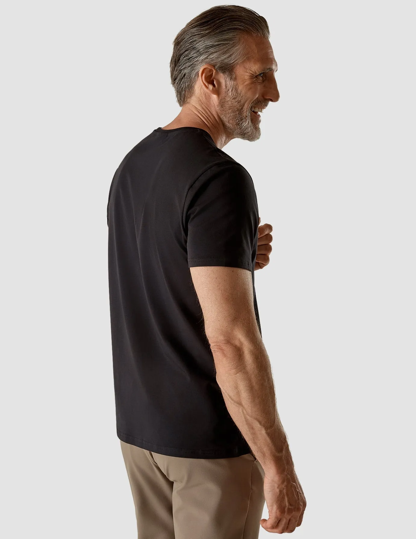 Layered Comfort Short sleeved breeziness Supima T-shirt Black