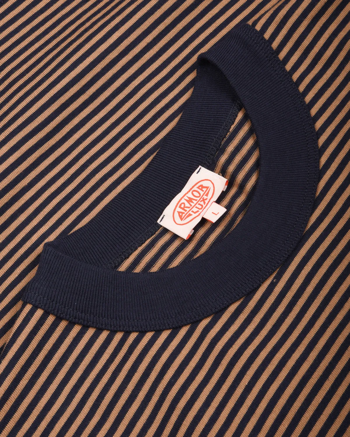 Compact Stitch Pattern sporty and comfortable ARMOR LUX HERITAGE STRIPED T-SHIRT - MARINE DEEP/ CAMEL
