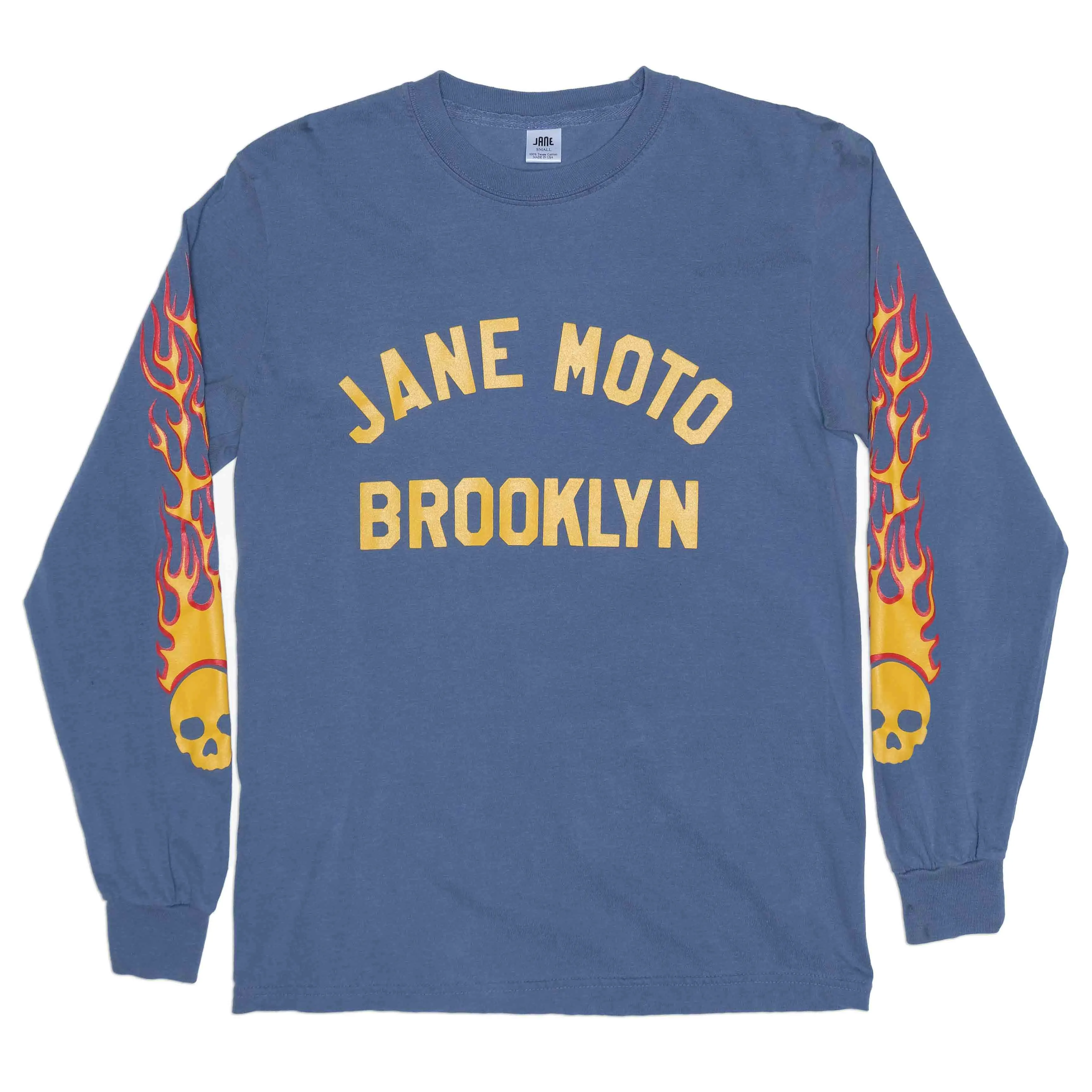 FLAMING SKULL LONG SLEEVED T-SHIRT - Garment Dyed Dusty Blue Relaxing Day Chic Cut