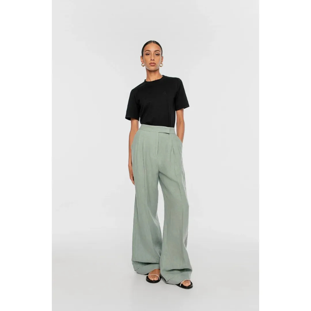 DAL THE LABEL Essential Organic Cotton T-Shirt, Black TearResistantWeave QuickDrySystem