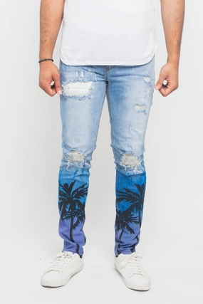 Distressed Airbrushed City Jeans Formal Look Cozy and Relaxed
