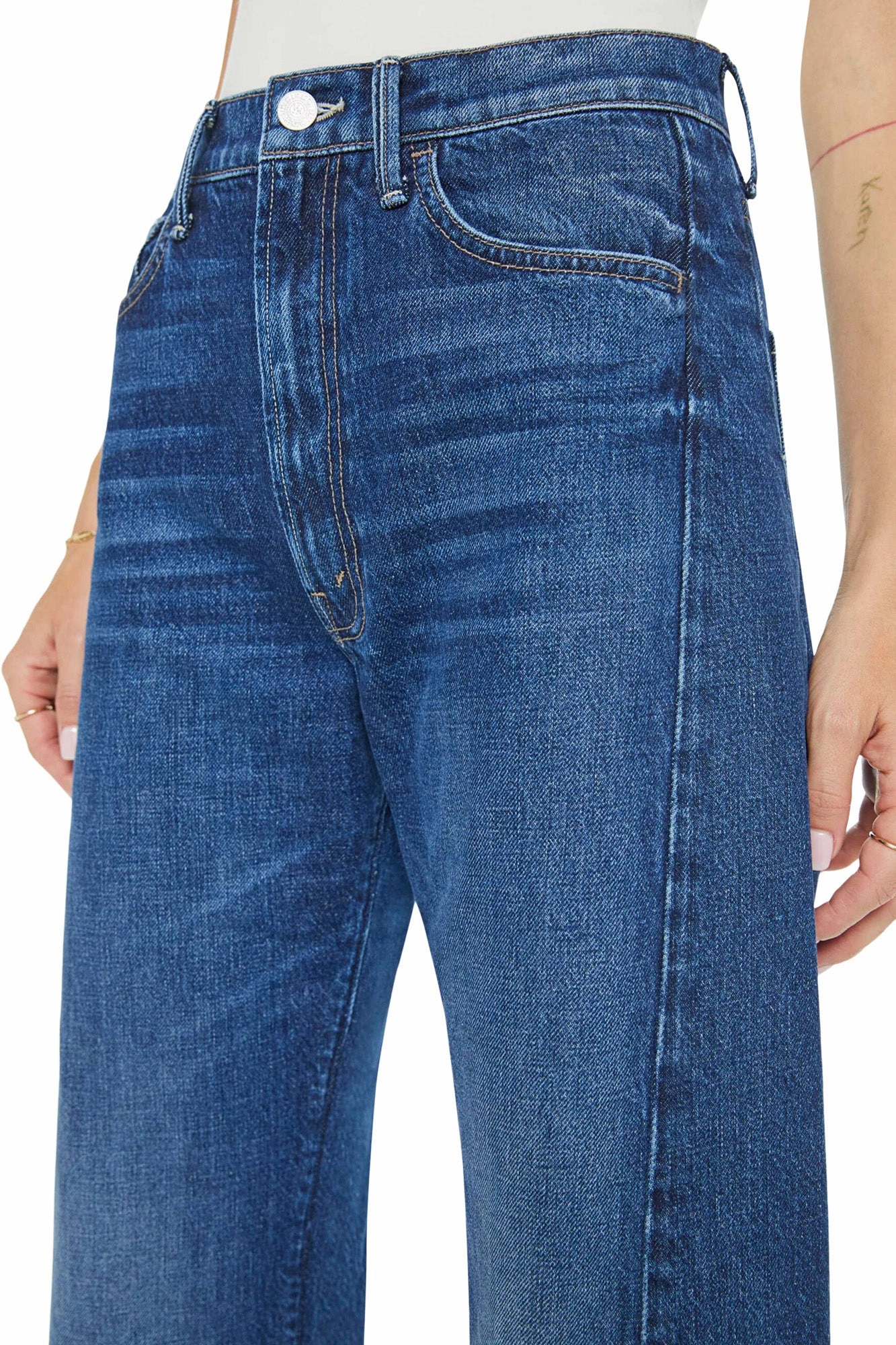 Body Friendly Mother Denim Half Pipe Ankle Jeans in Did You Bring Me Anything?