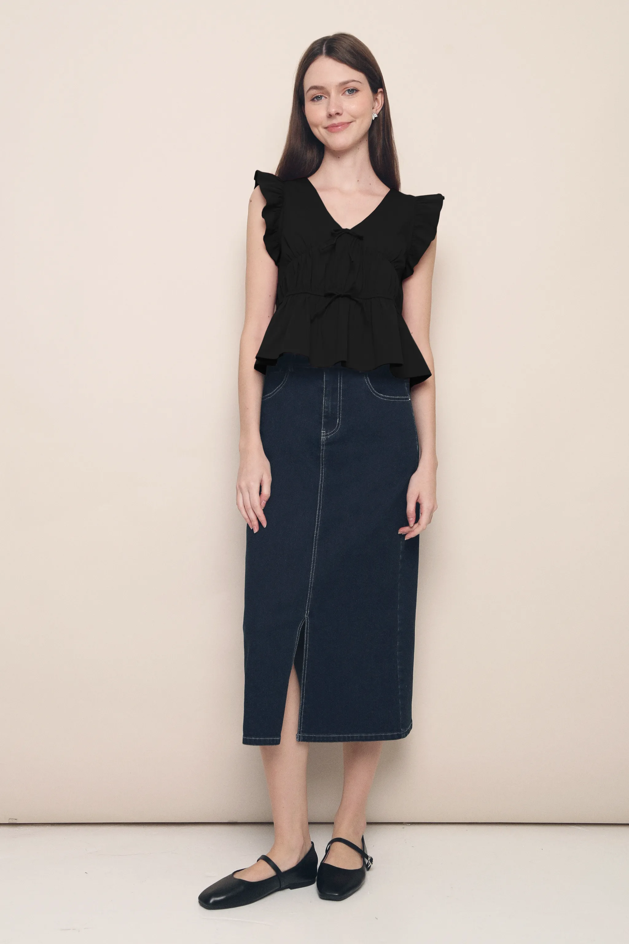 Una Flutter Sleeves Top Black Non Chafe Armholes AllDay Comfort Design