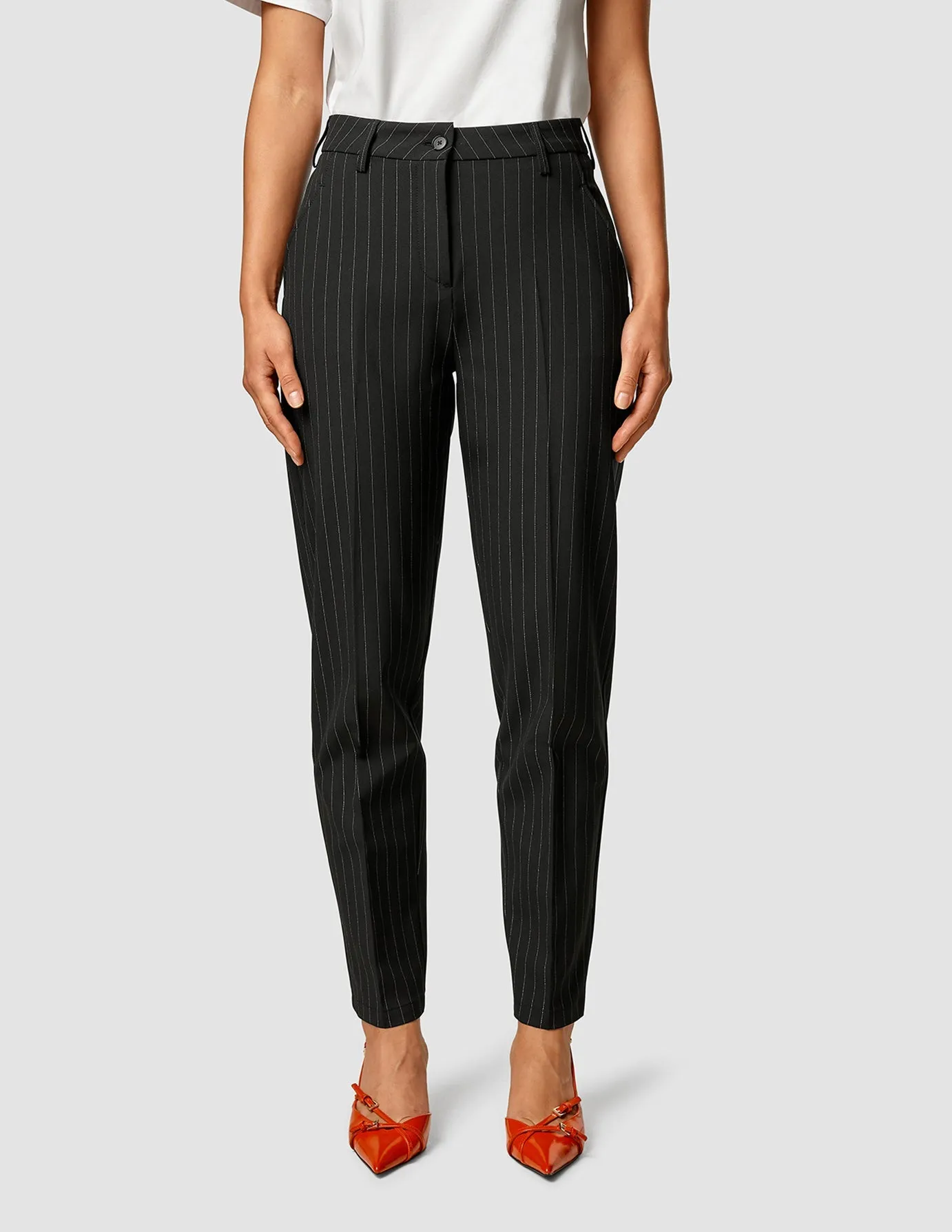 Comfort Wear Sporty Fit Essential Pants Tapered Black Silver Pinstripe