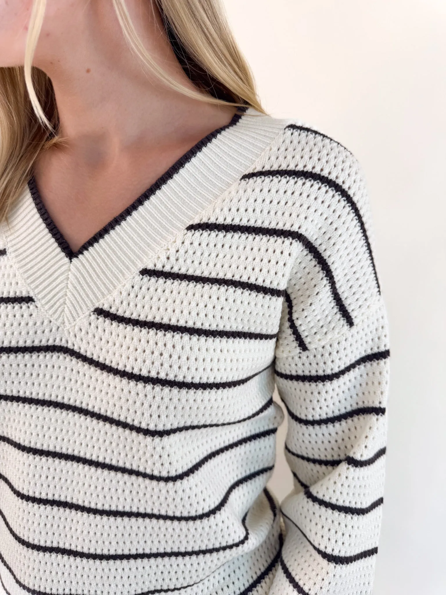 Ira Sweater Comfy Vibes Comfortable Fit Design