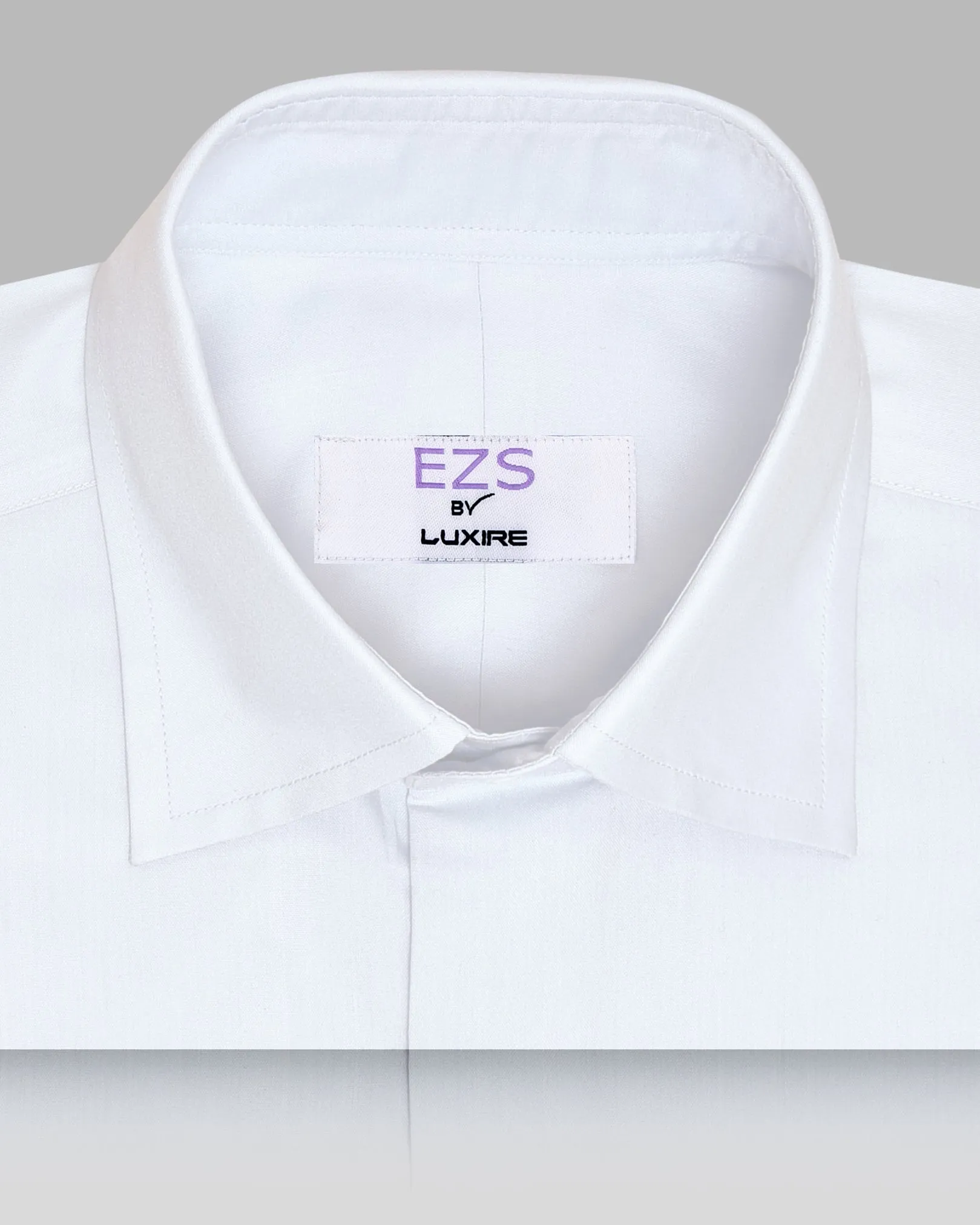 EZS White Travel Shirt Pocket Detailing