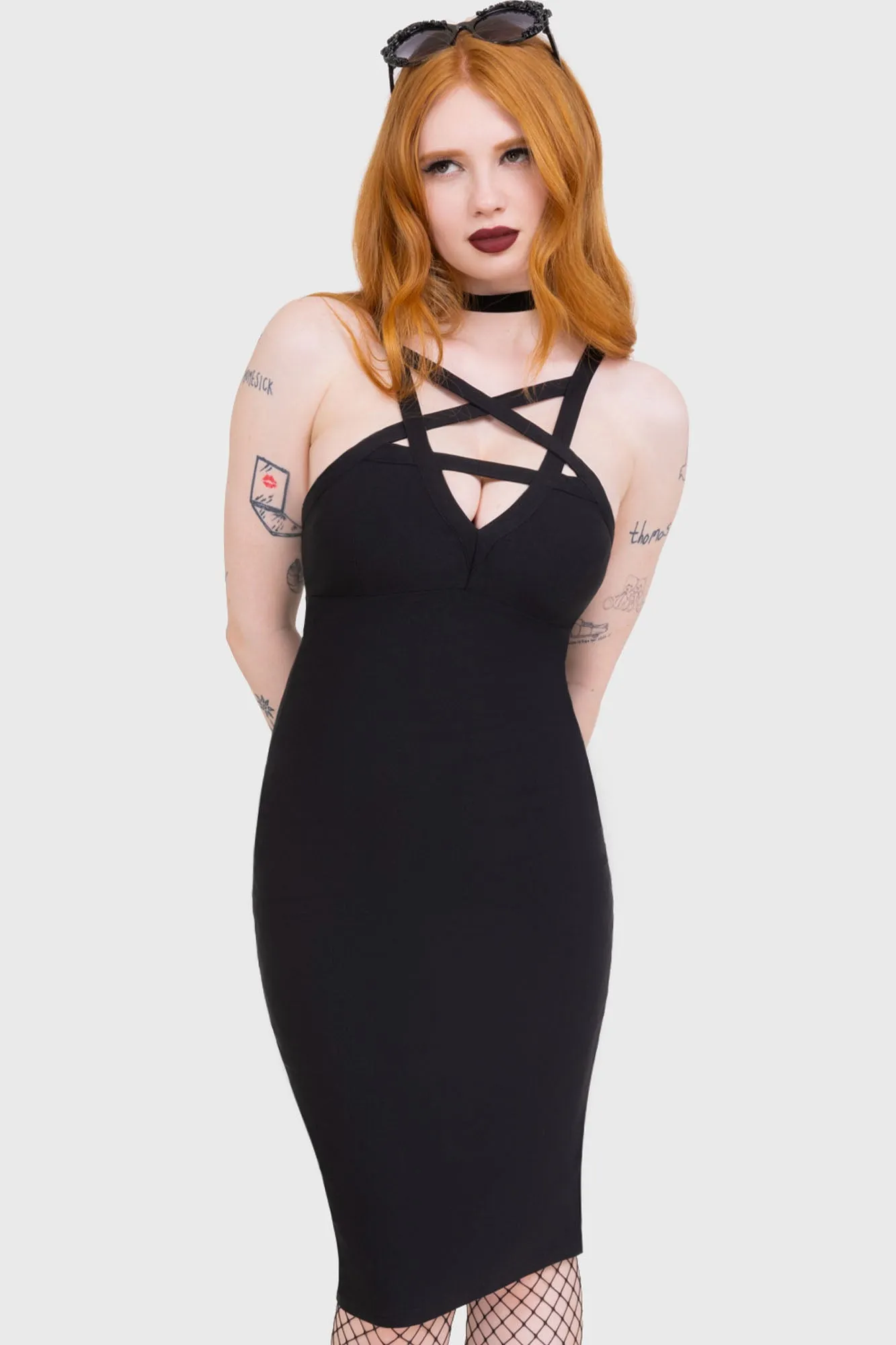 Betty Rage Pin-Up Dress [B] Subtle Charm Formal Setting