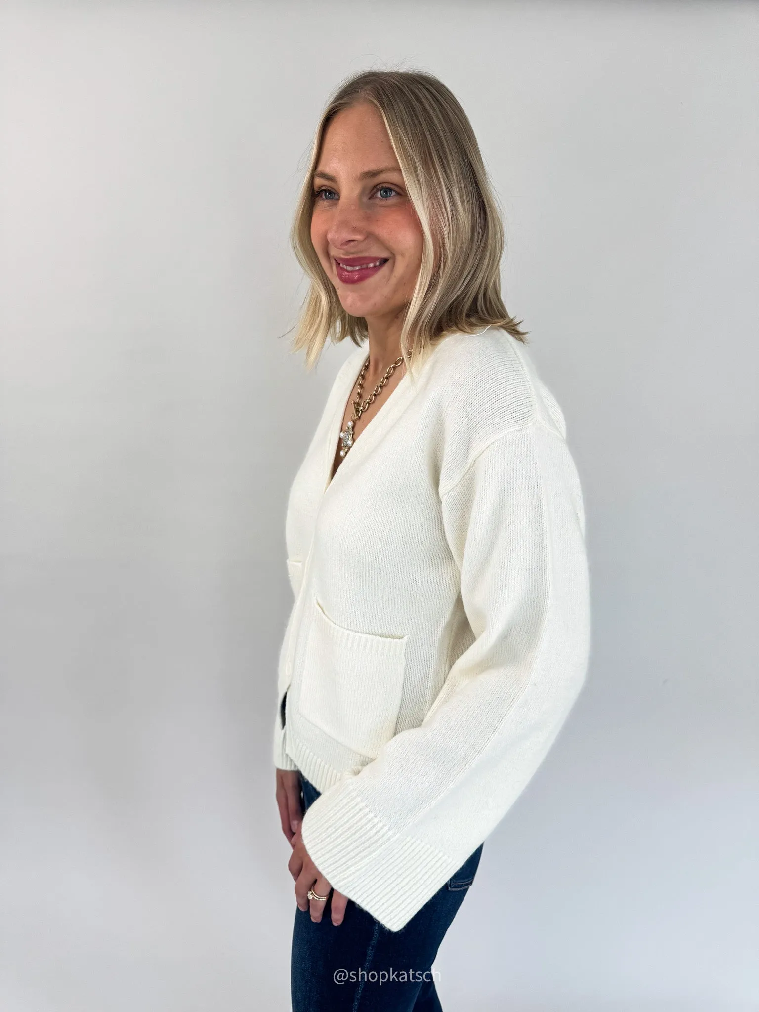 Tagless Neck Finish Odelia Antique Cardigan