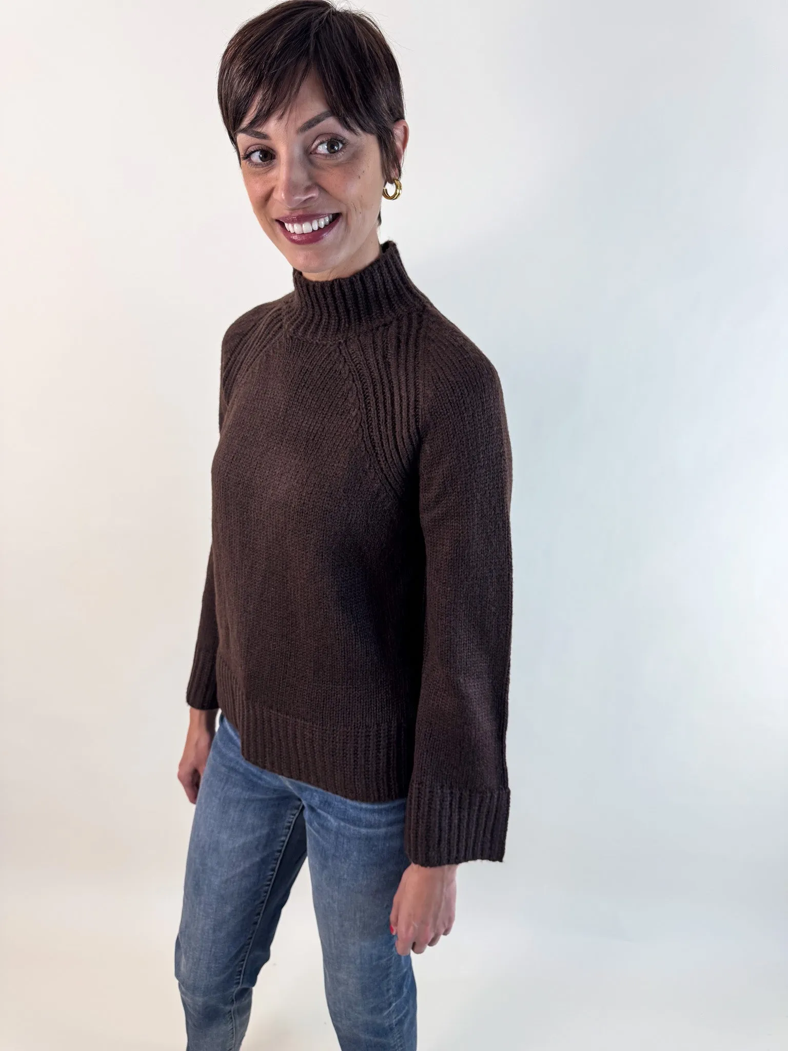 Flex Fit Perfect Design [Z SUPPLY] Emerge Funnel Neck Chocolate Sweater