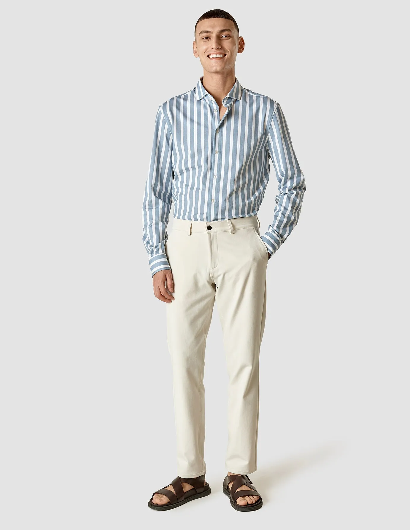 LightweightDesign Breathable Weave Fabric GEN2? Pants Slim Off White