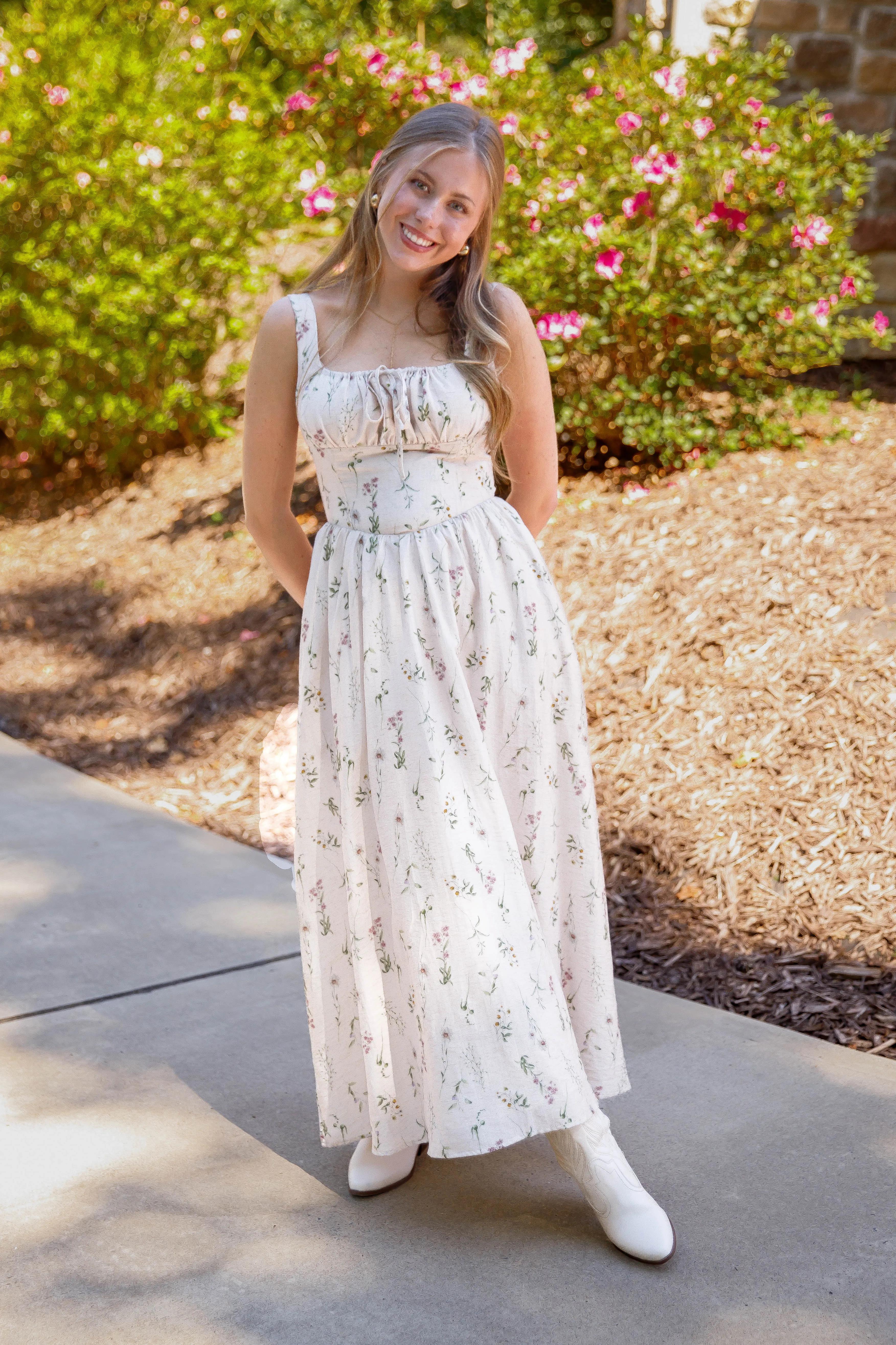 Hidden Treasures Midi Dress Chic Waistband Design