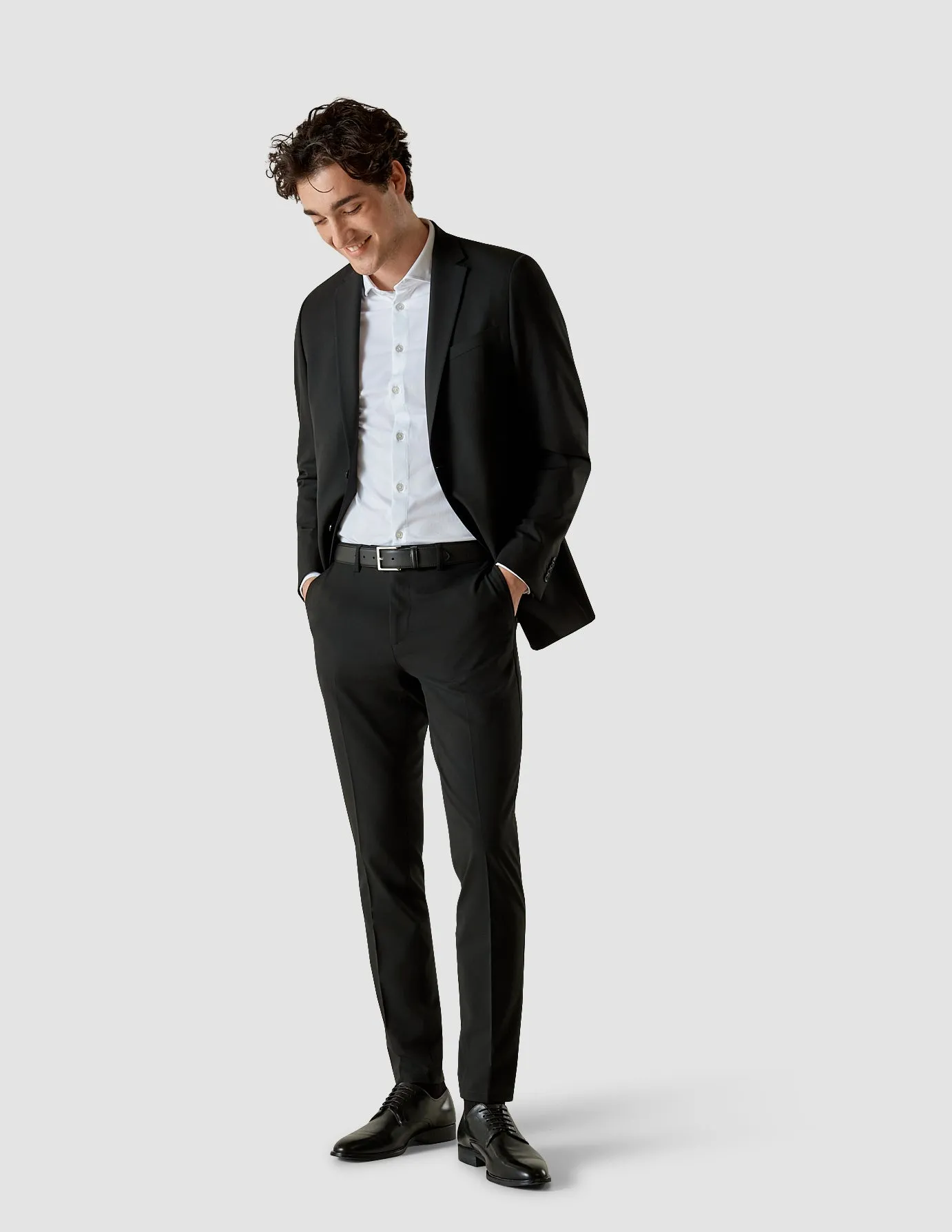 Wide fit Essential Suit Pants Slim Black