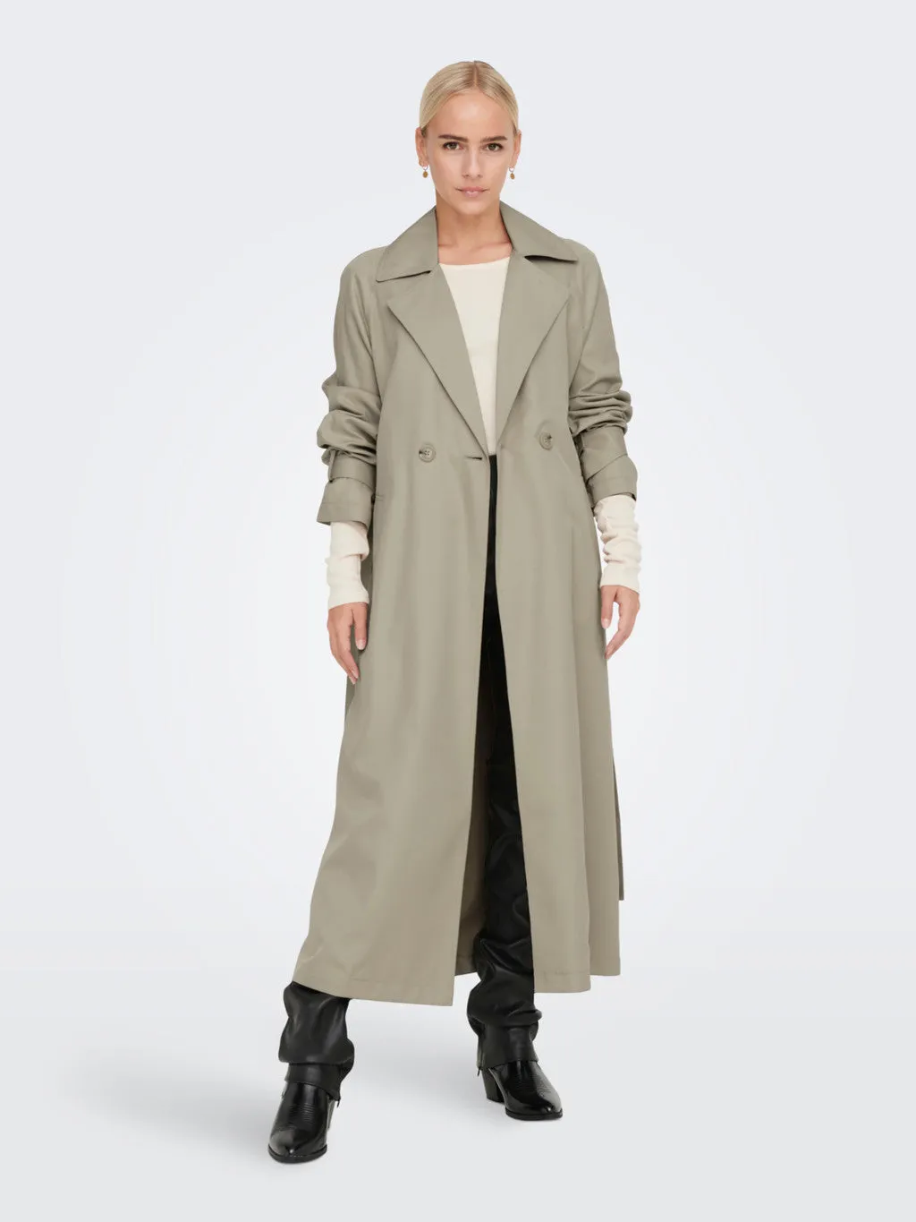 Hyacinth Spring Coat High End Look