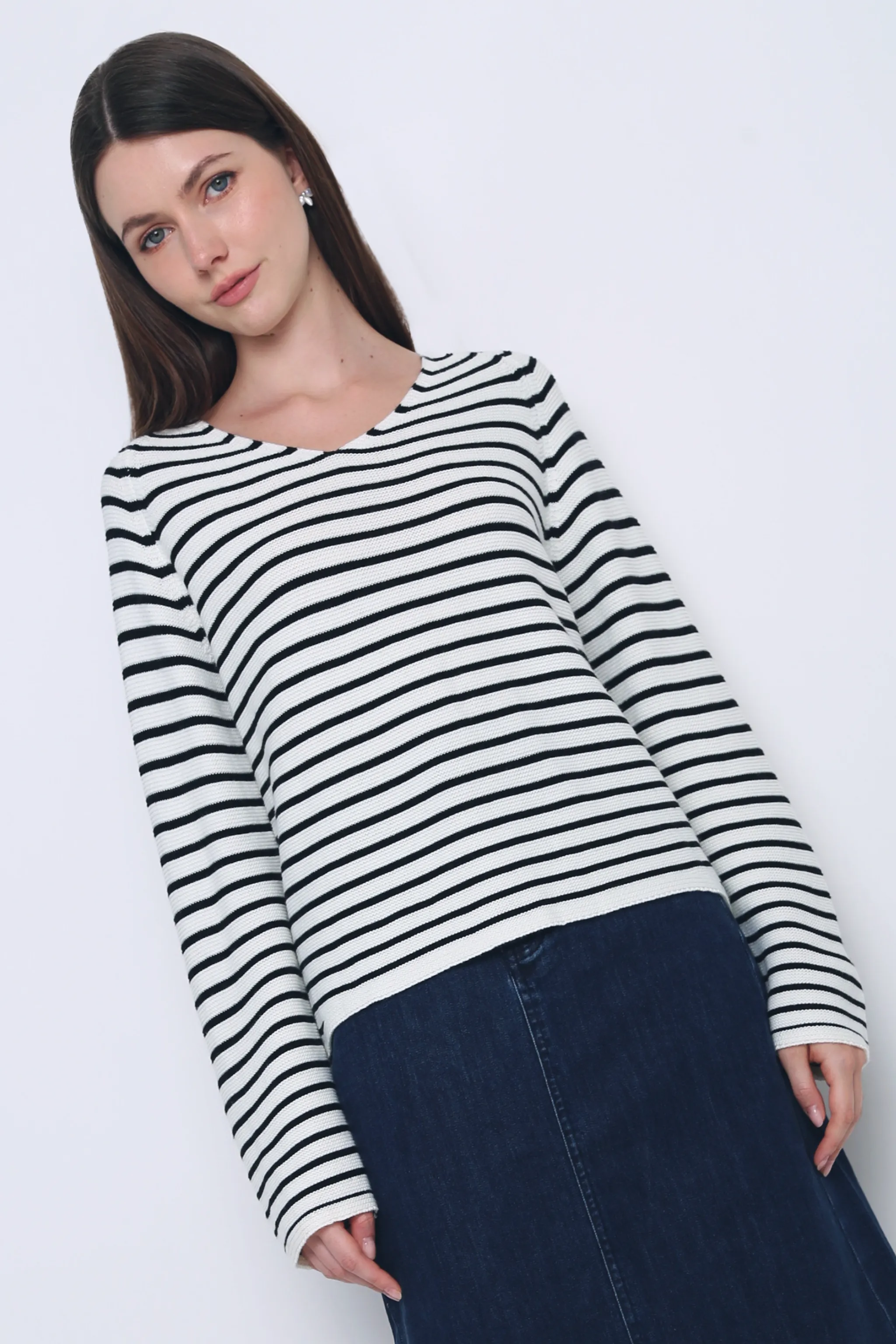 Essential Stripes Knit Top White & Black Summer Dress