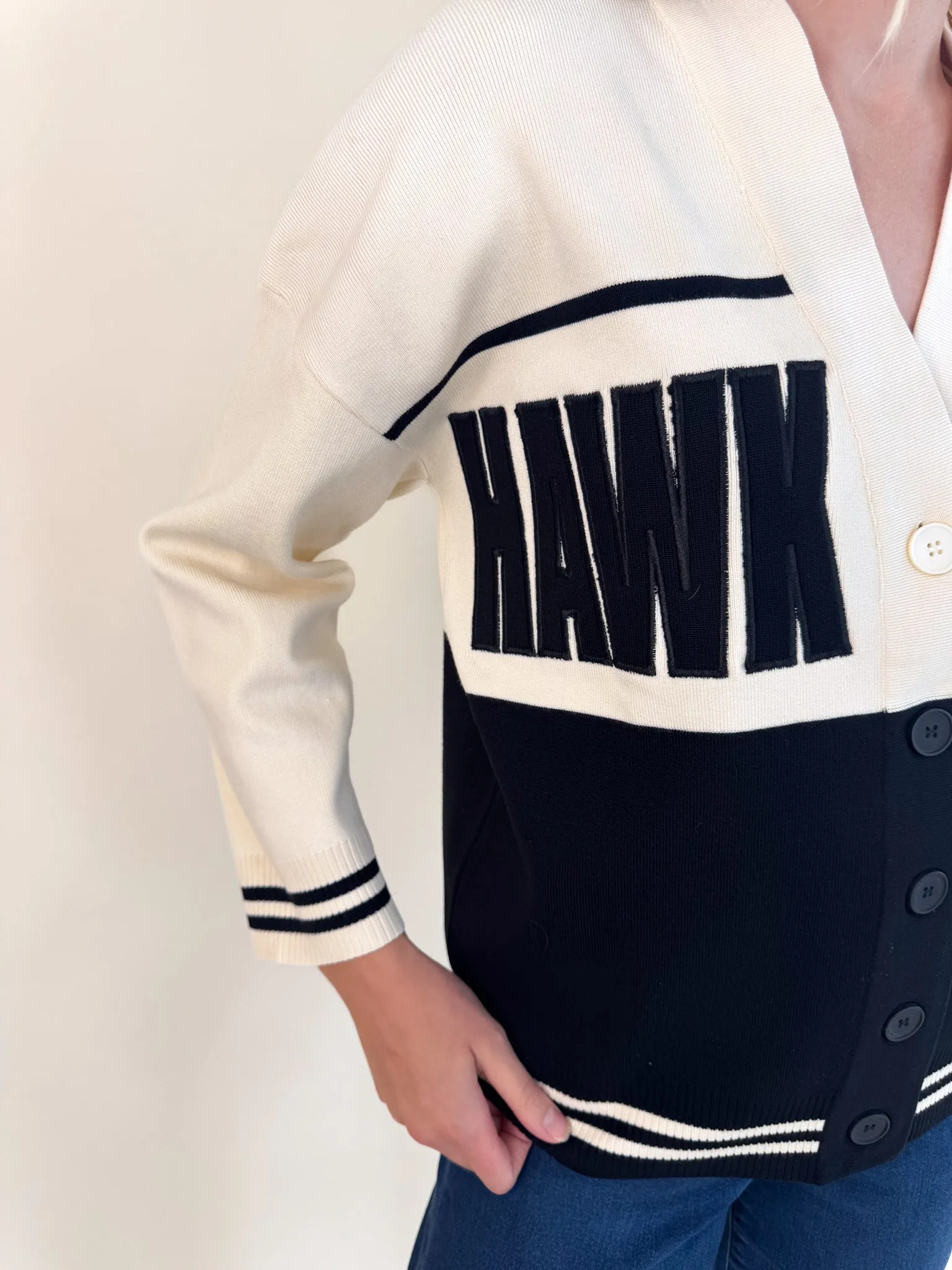 Iowa Carley Lux Cardigan Reversible design Relaxed Vibe