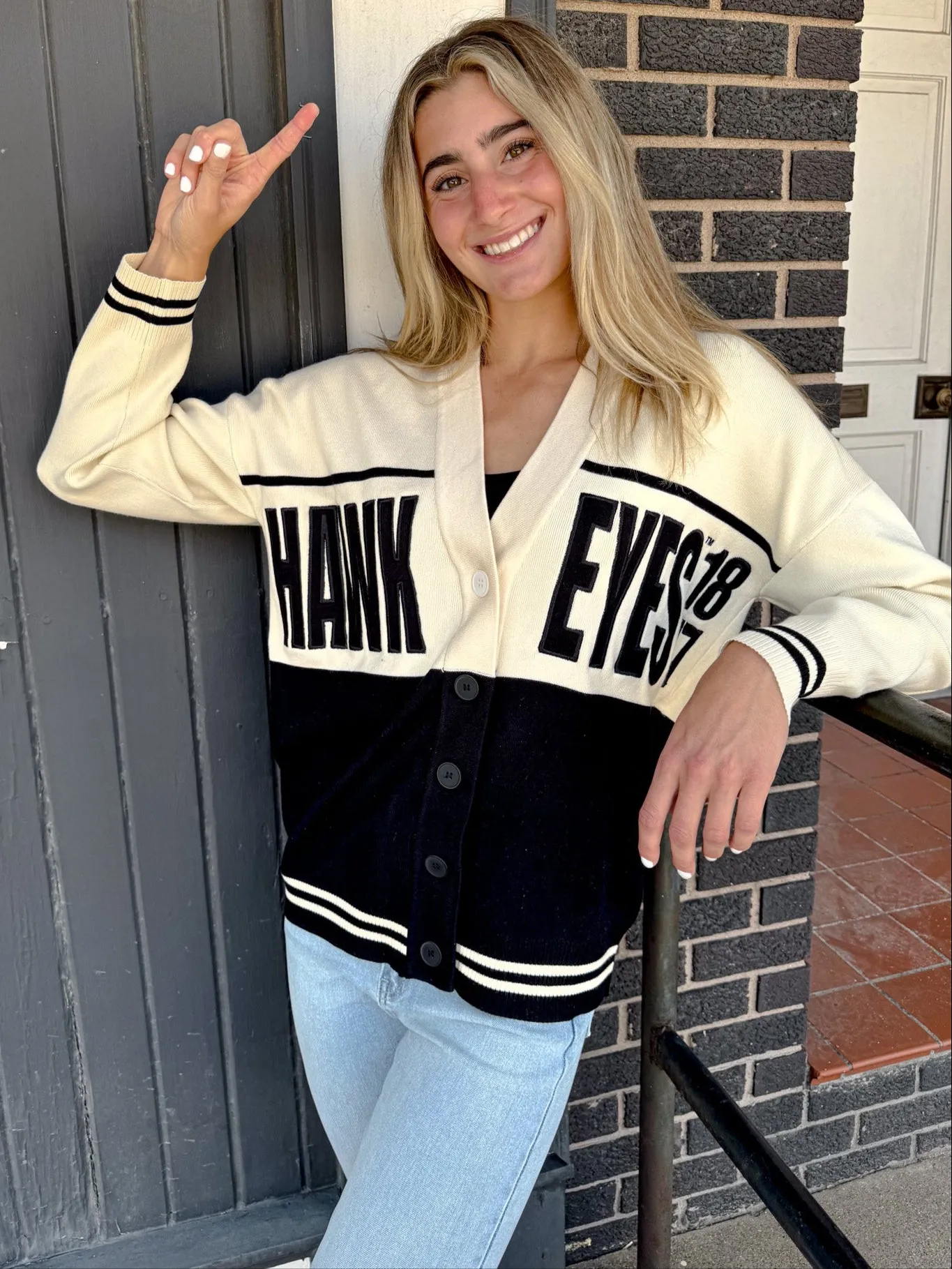 Iowa Carley Lux Cardigan Temperature Regulating Fibers