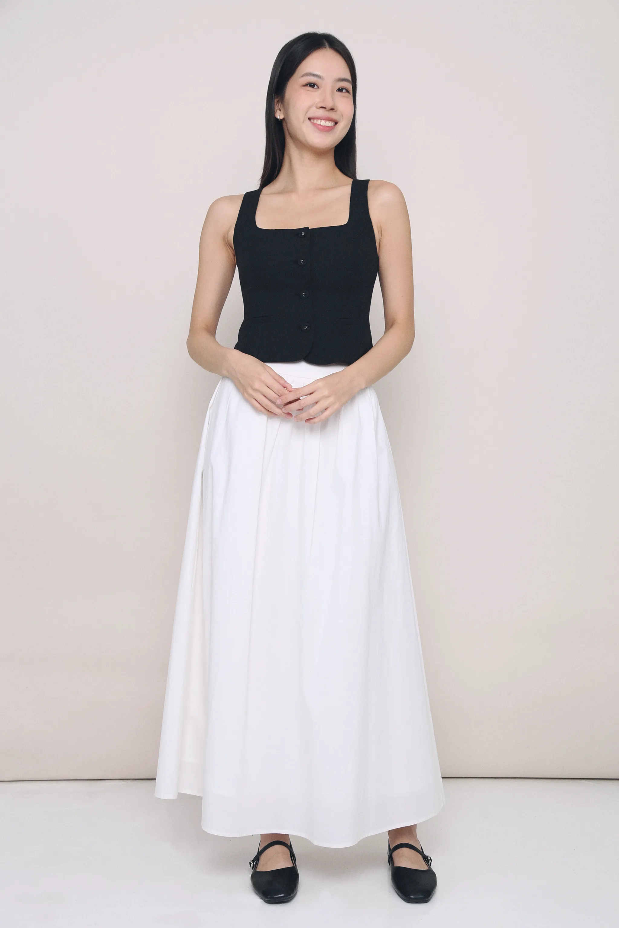 Sustainable Production Certified Soft Pullover It Girl Vest Top Black