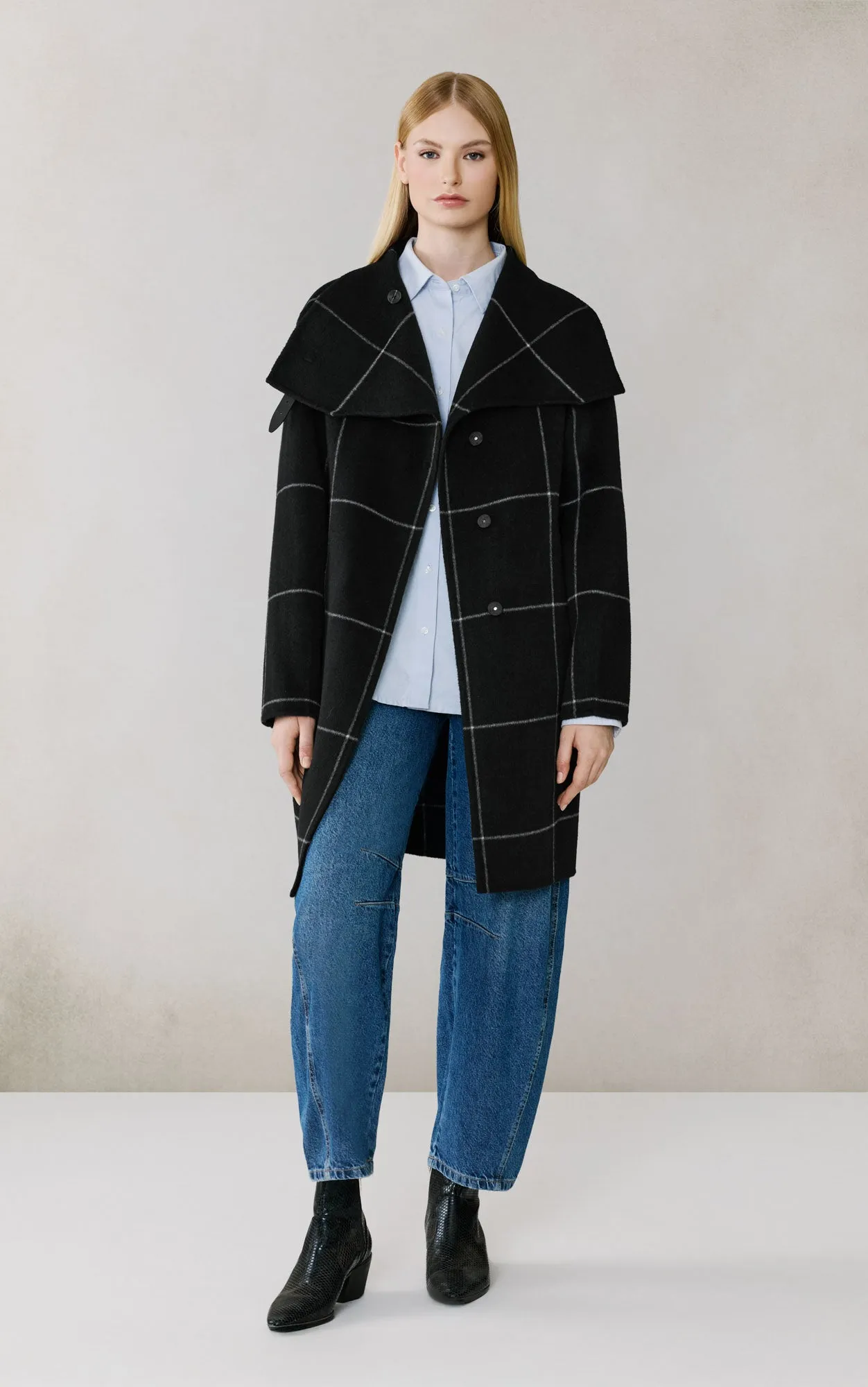 Slim Fit Styles Tailored Cut Style JACKIE-P