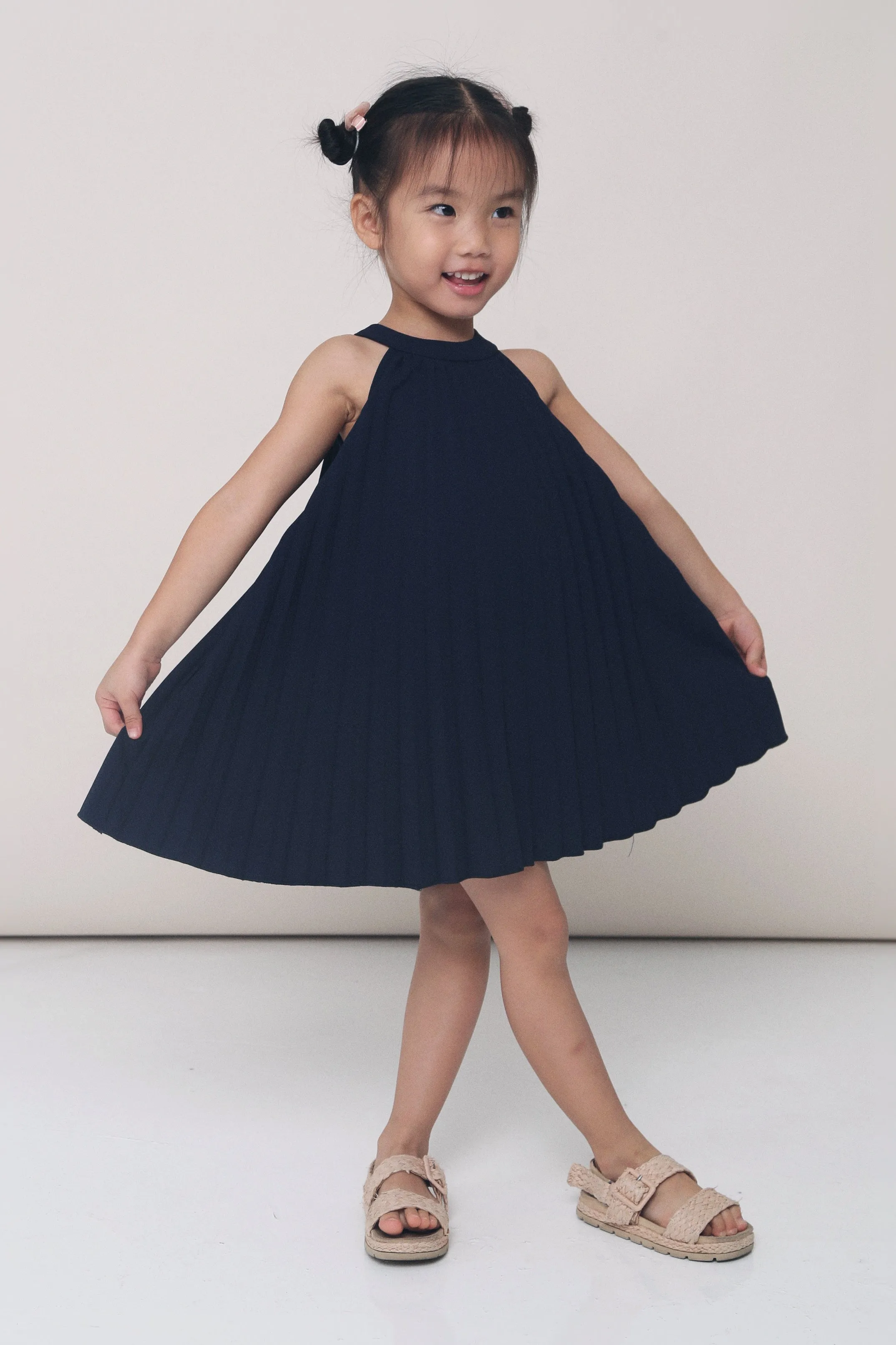 Luxury-Fabric Simplistic Mood CNY MINI Hope Pressed Pleat Dress Navy