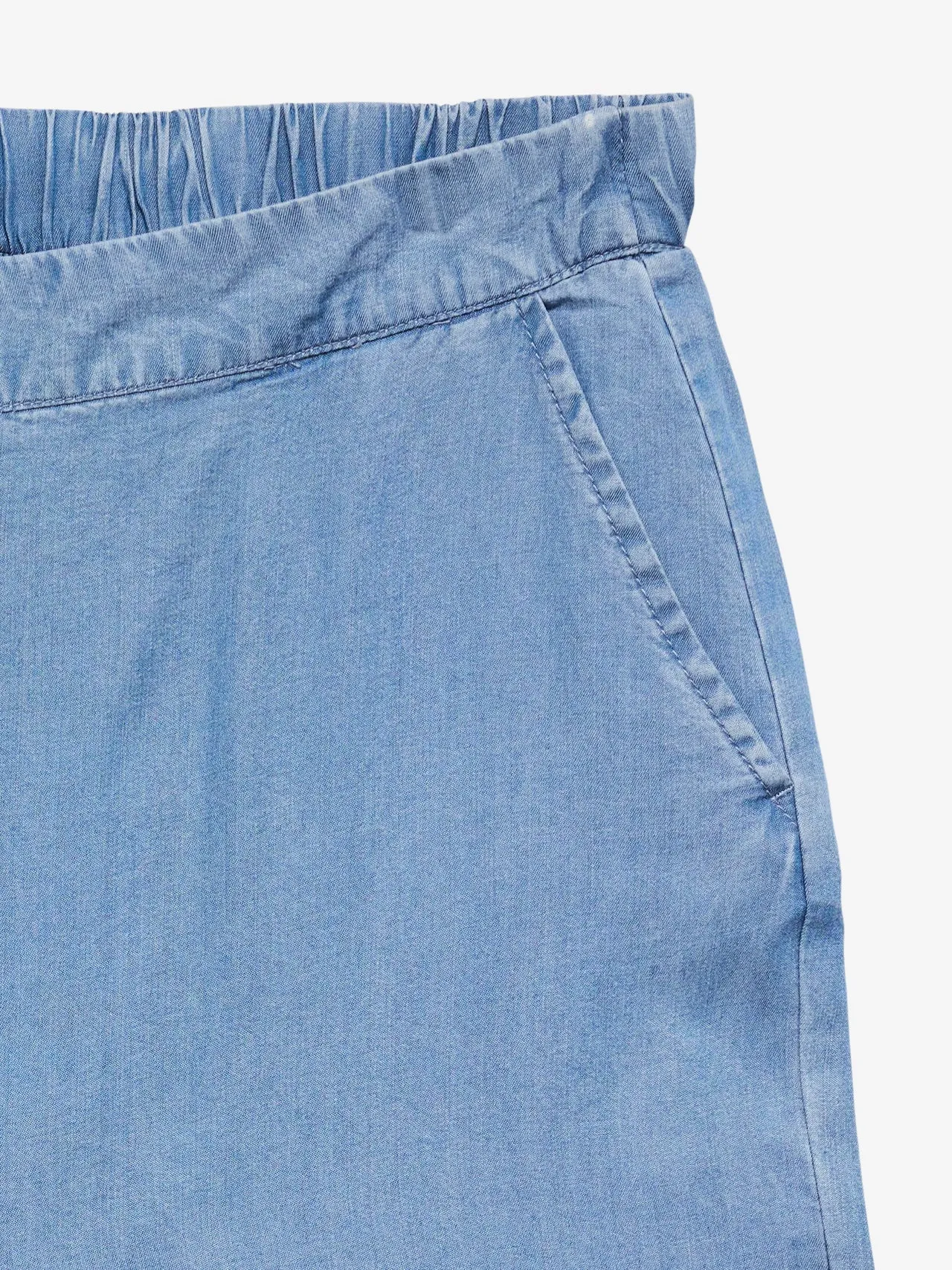 Light Denim Tencel Culotte Flexible Comfort Fresh Attire