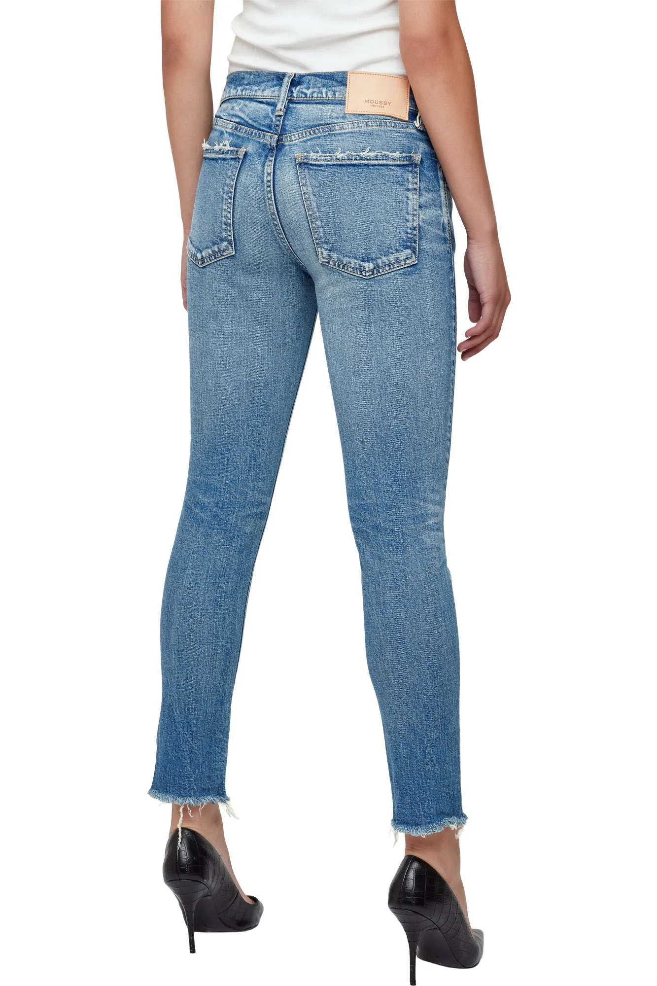school wear Moussy Denim Hawthhorne Skinny Jeans in Light Blue