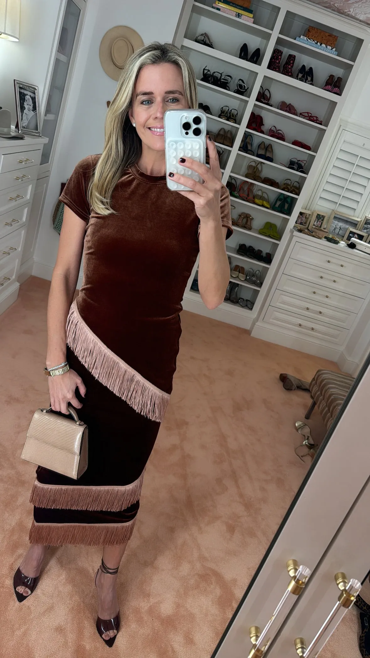 MASON'S DAUGHTER Molly Top, Velvet Fringe Multi Directional Mobility NonFadeFinish