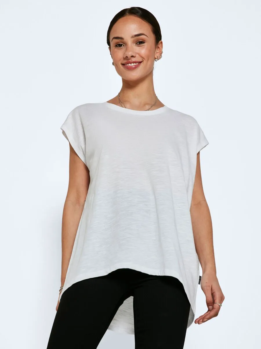 MultiPocket Configuration AthleisureInspired Mathilde Loose Long Tee