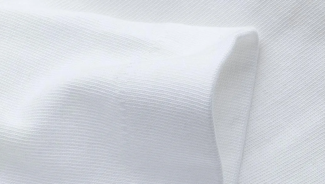 back to school Smart Fit MERZ B SCHWANEN CLASSIC T-SHIRT 215 - WHITE