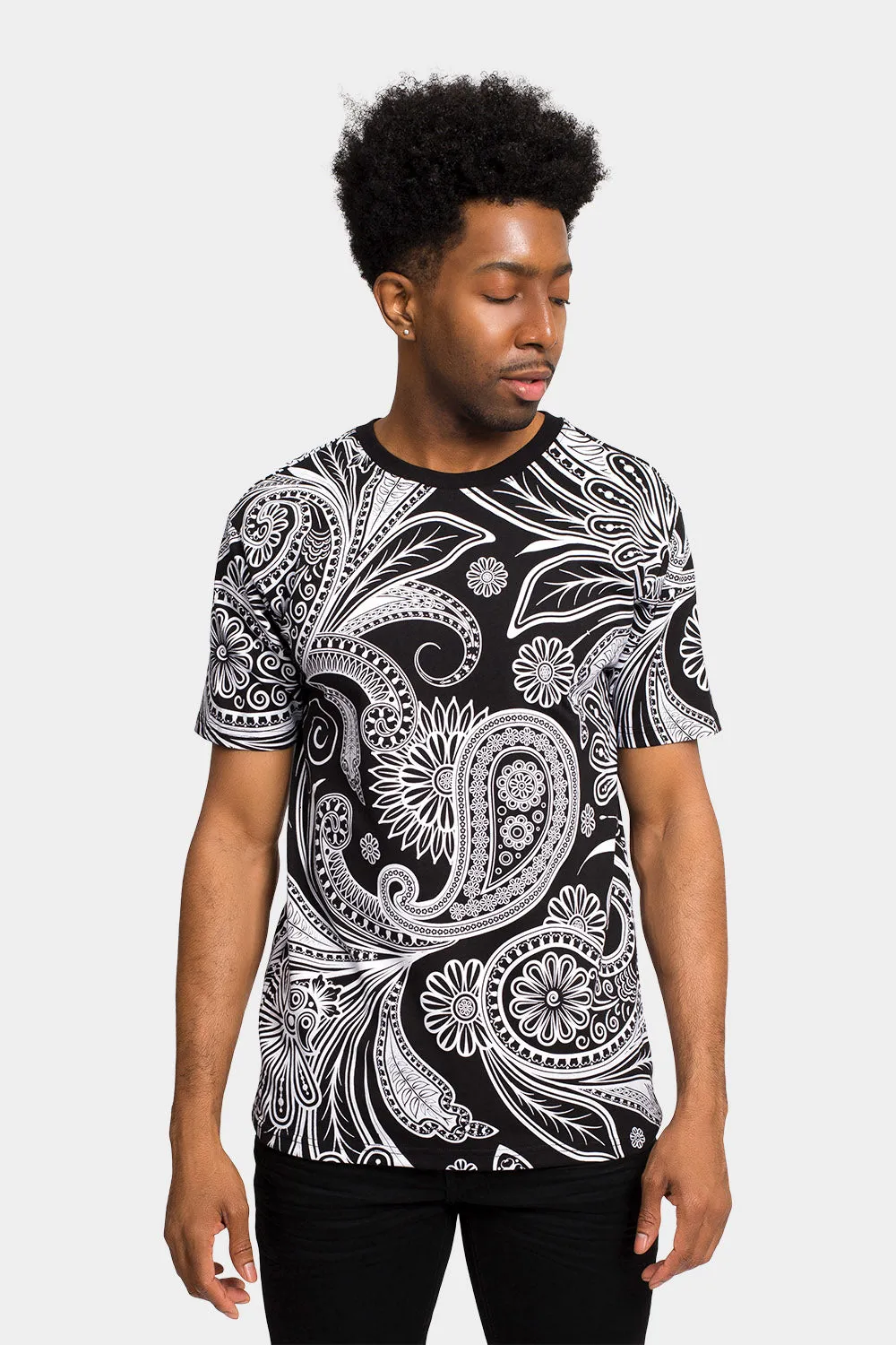 LightweightConstruction Stylish Look Paisley Bandana Shirt