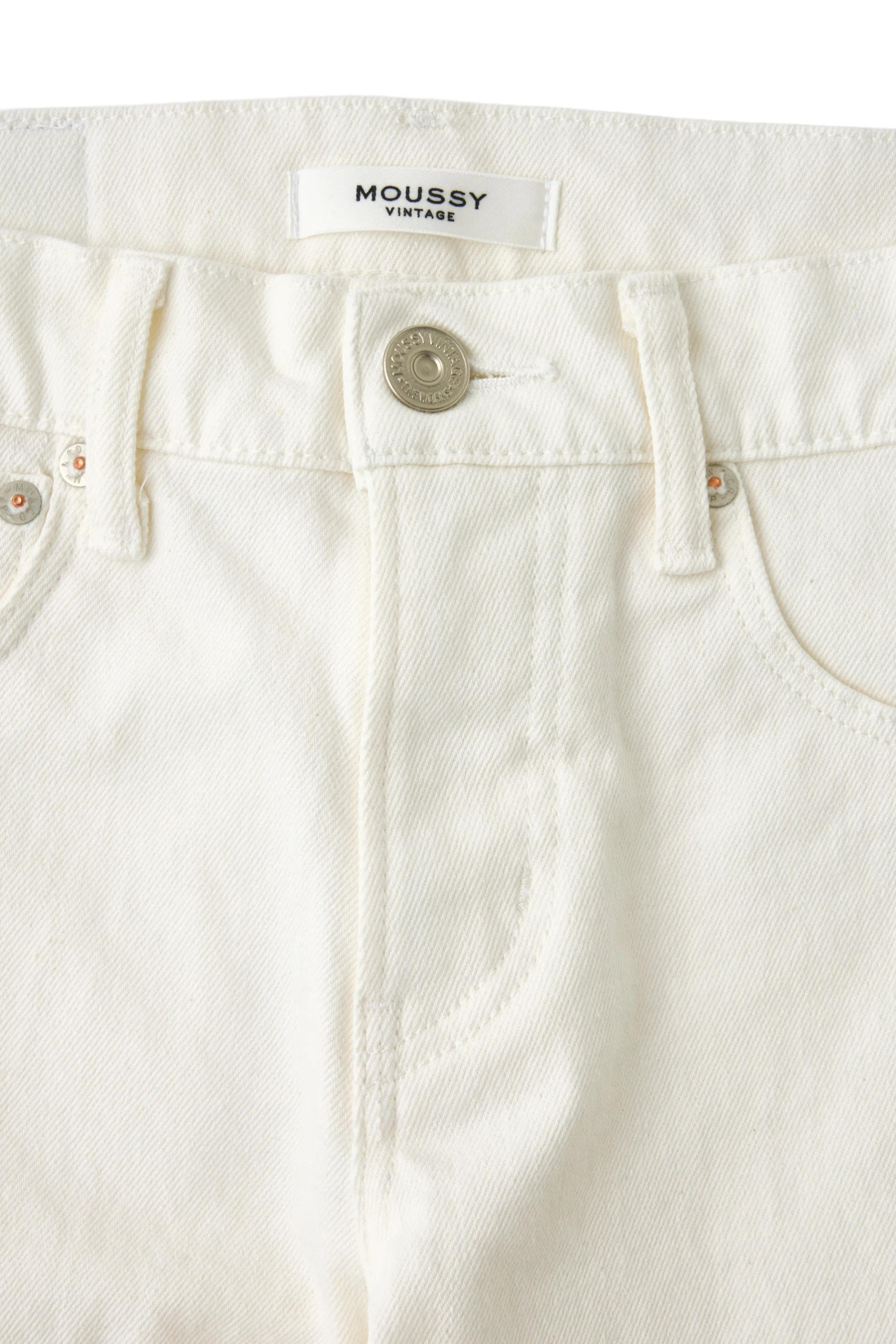 Moussy Denim Calvert Skinny in White Neutral design Minimal Fit