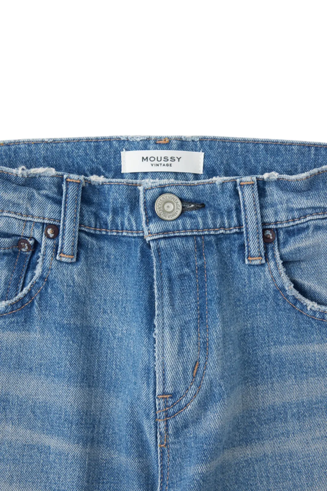 Effortless Comfort Moussy Denim Groveland Slim Straight in Blue