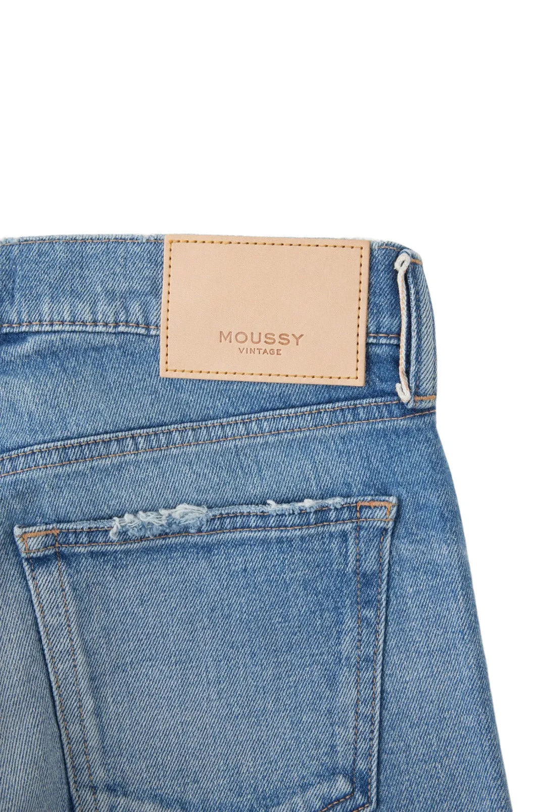 Smooth Form Moussy Denim Groveland Slim Straight in Blue