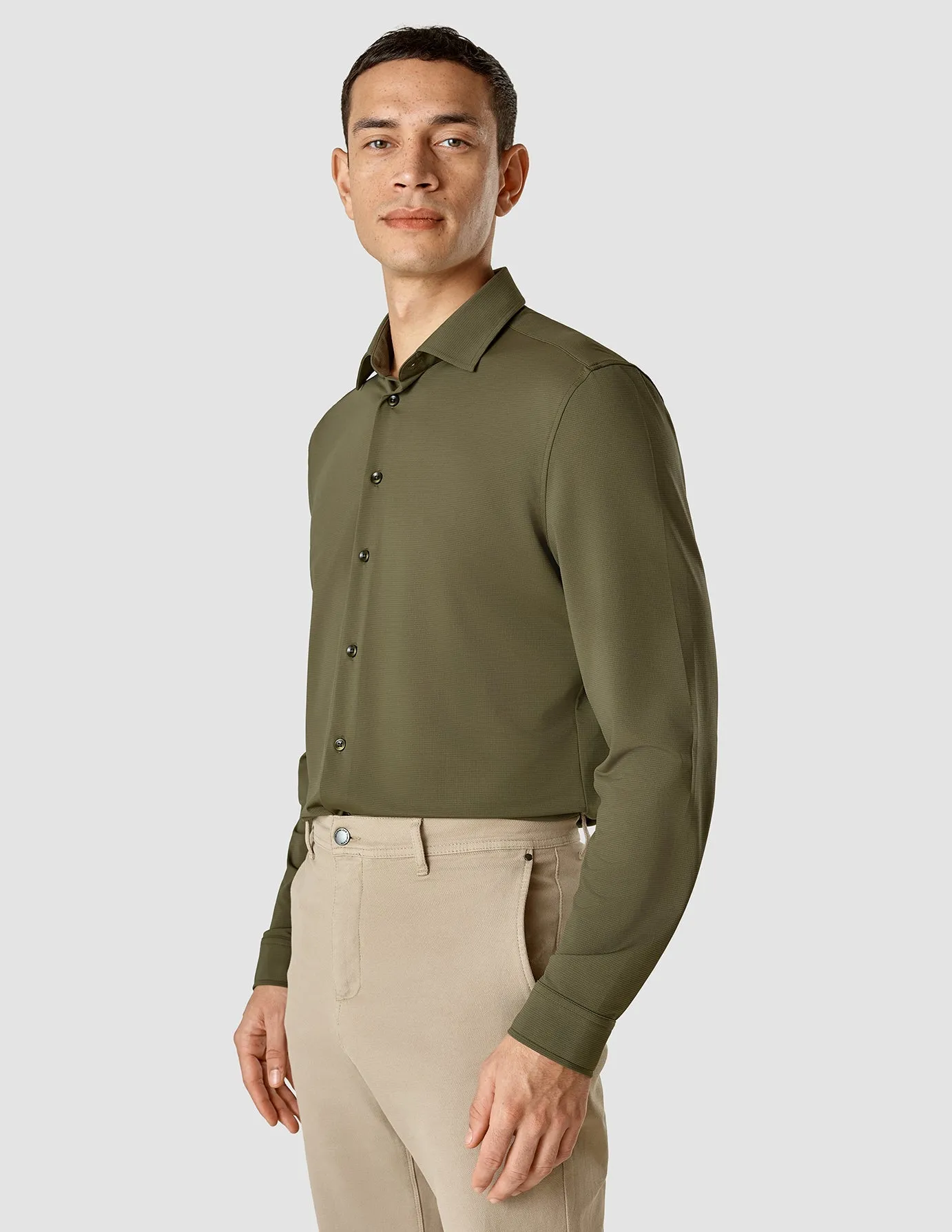 Geometric Shape Travel Shirt Remote Green Regular
