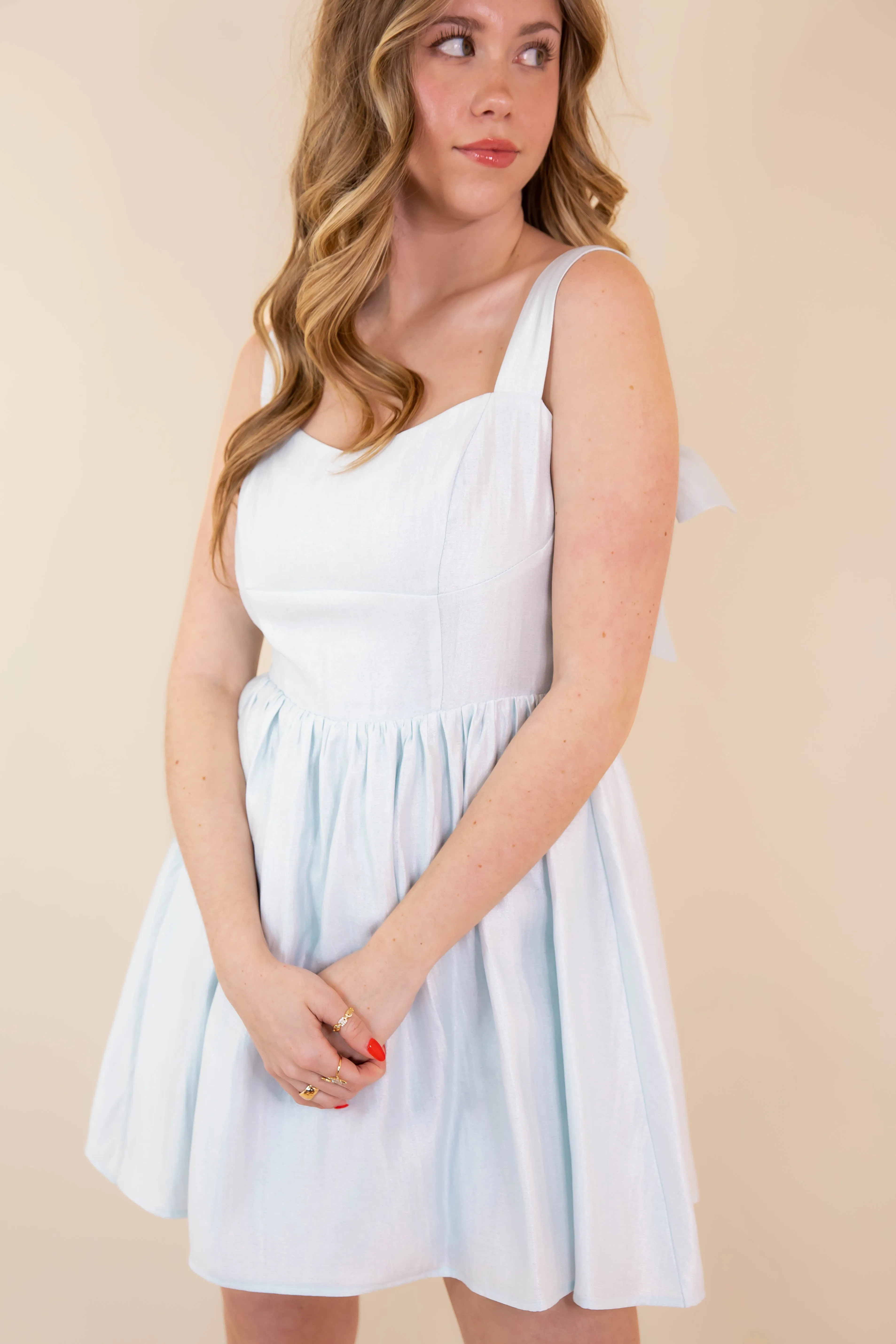 Downtown Darling Dress Sleek Outline Cruise-Wear