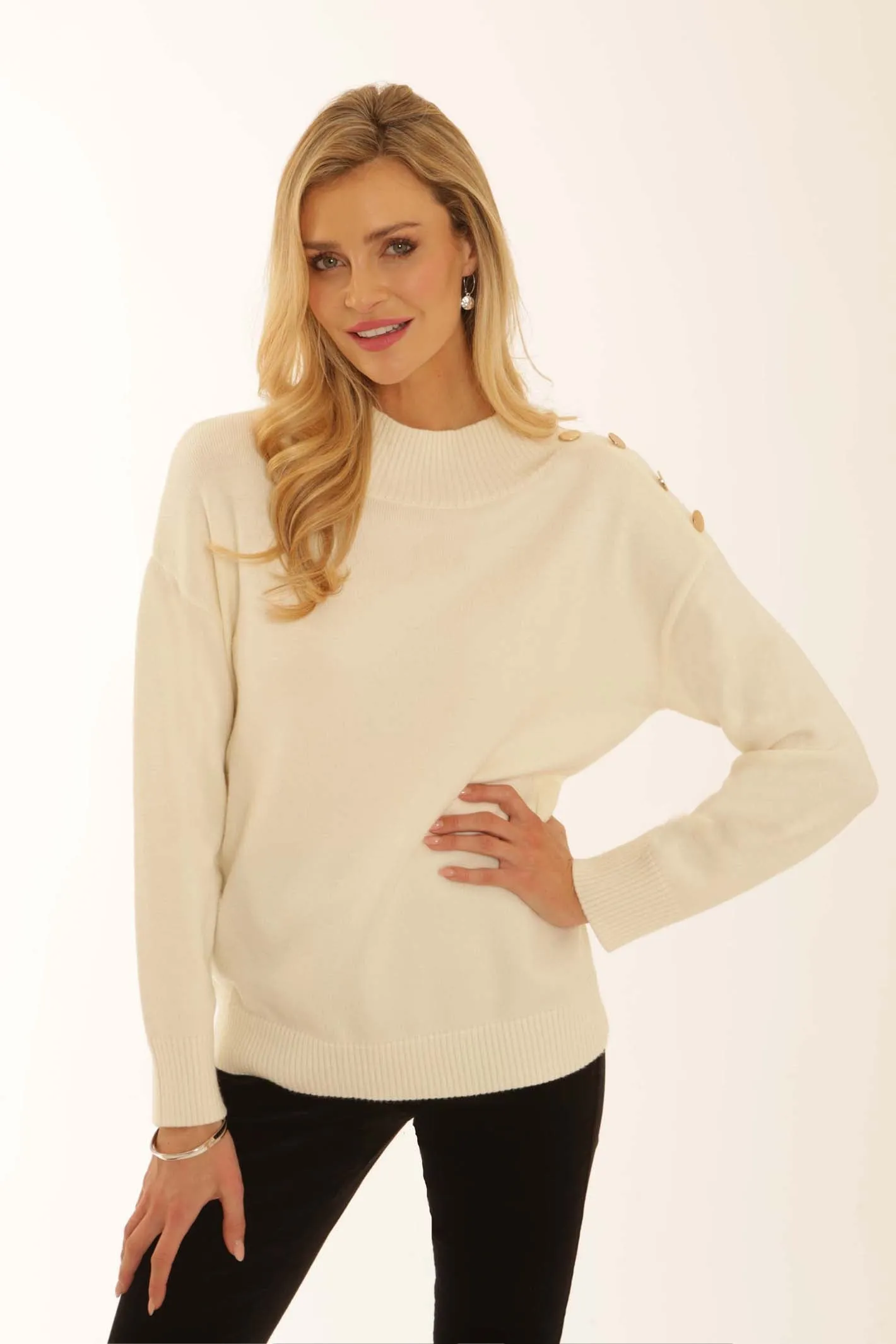 CushionedSupport Pomodoro Clothing Button Detail Jumper 32552