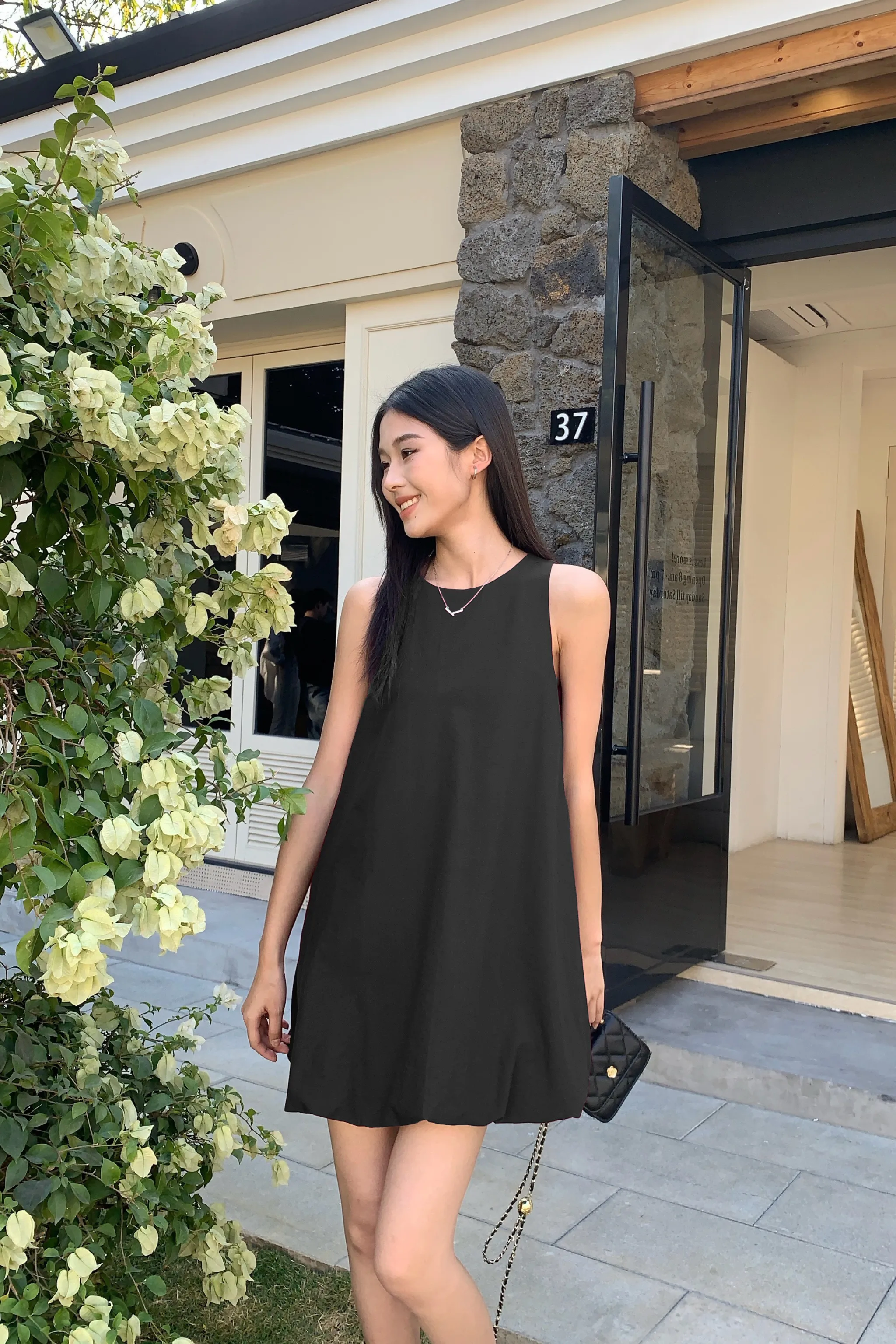 Go To Wear Hara Sleeveless Bubble Dress Black