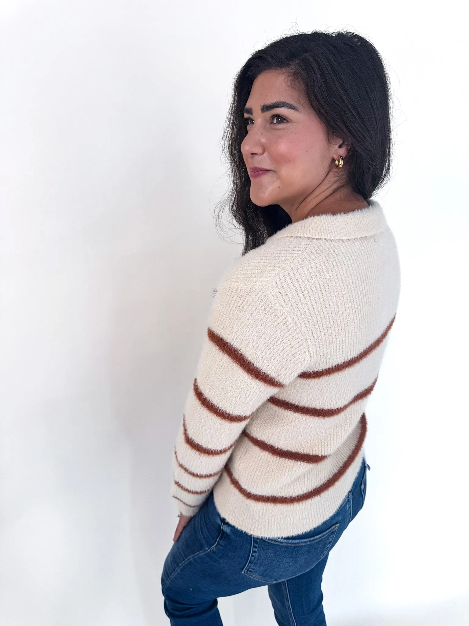 Anti Pilling Finish Tova Eyelash Yarn Collared Sweater