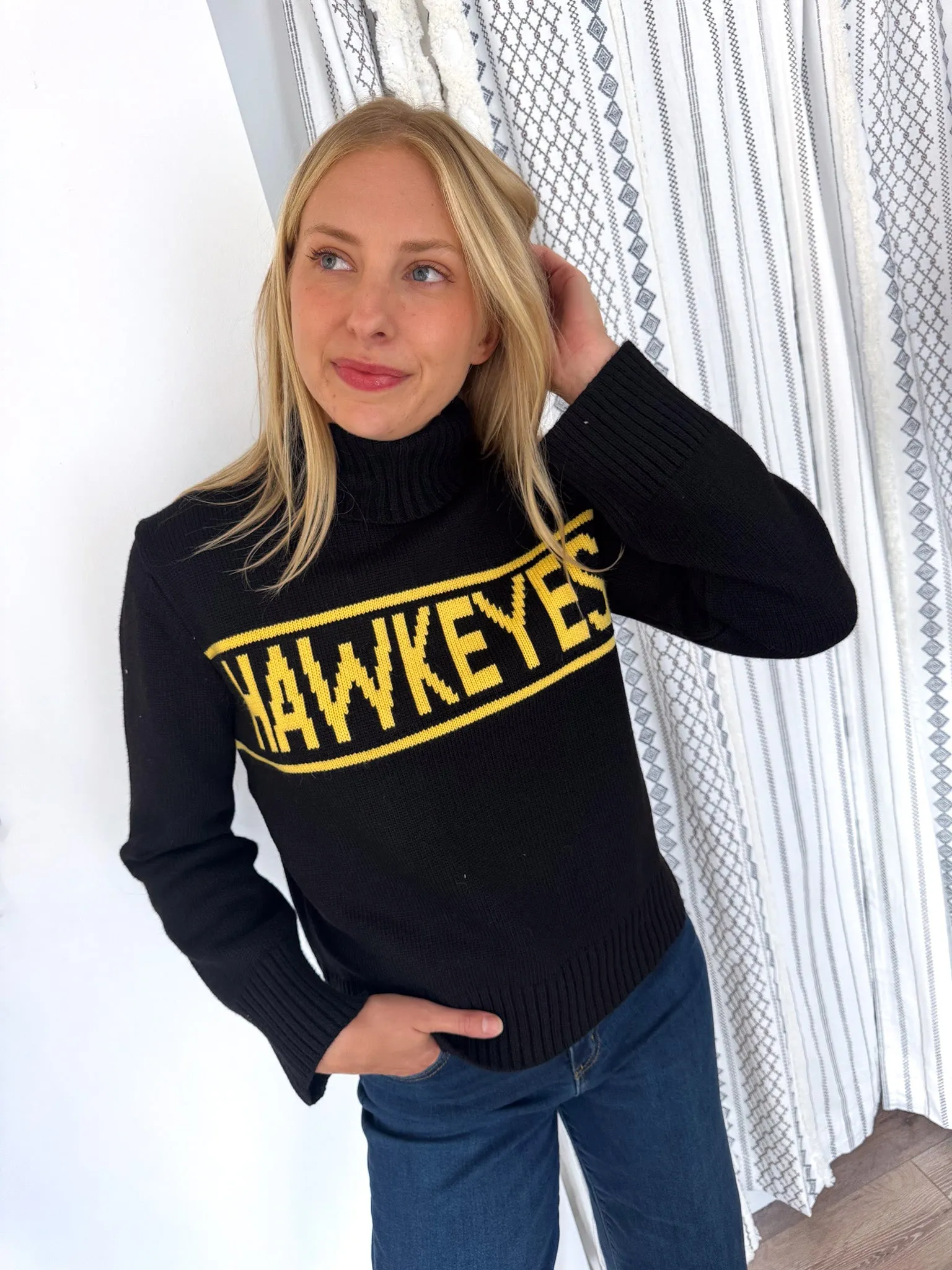 Stretch Comfort Sophisticated Knit Railway Rolled Turtleneck Sweater